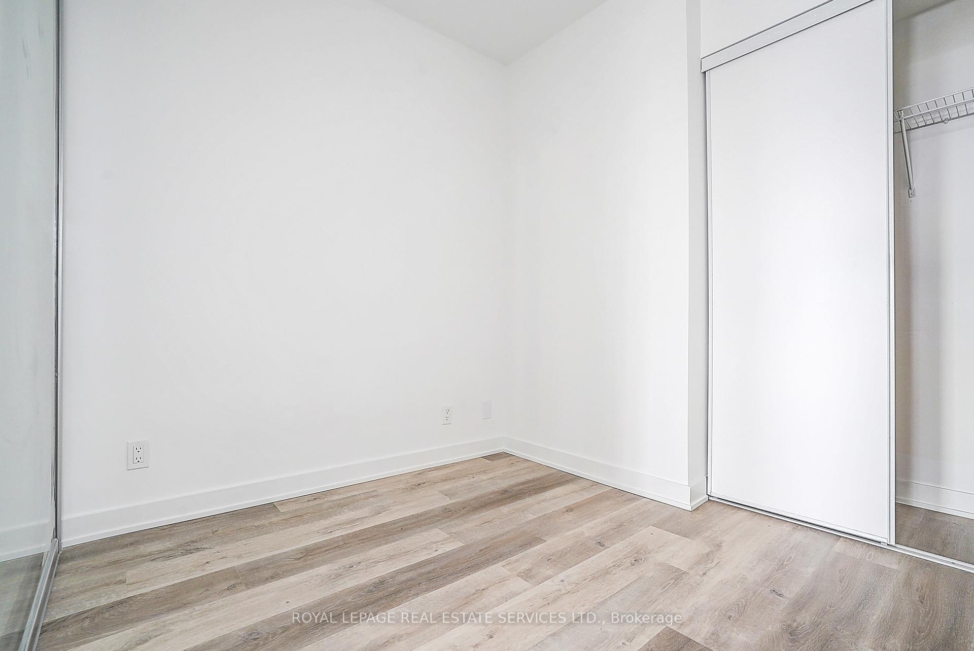 88 Queen Street E 3508