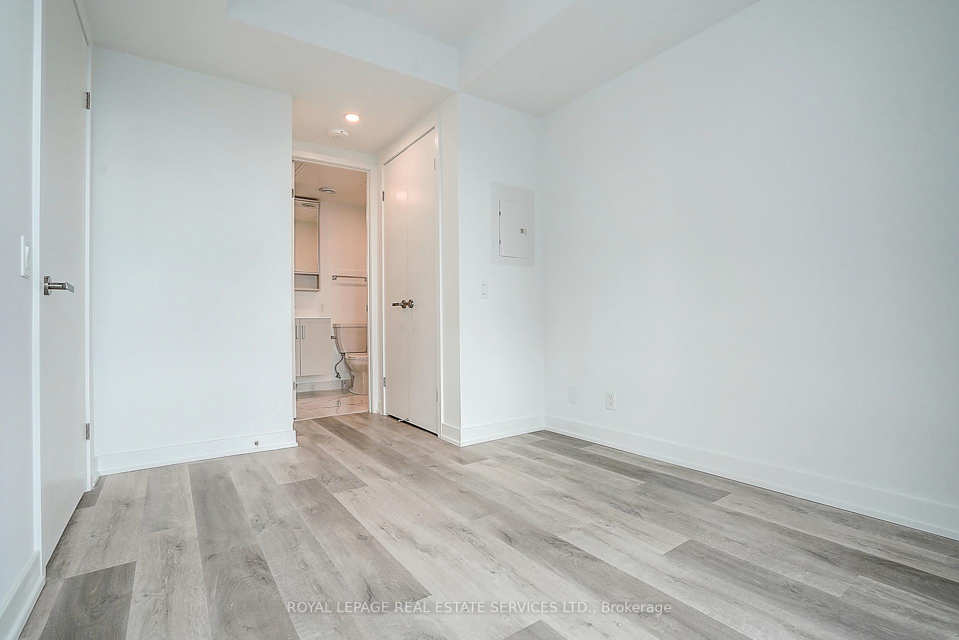 88 Queen Street E 3508