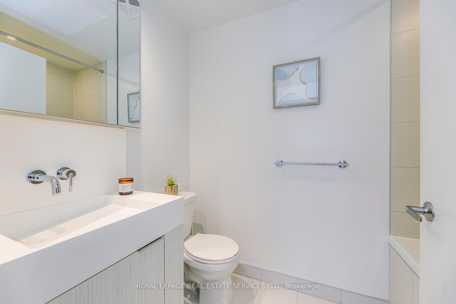 20 Richardson Street 1207