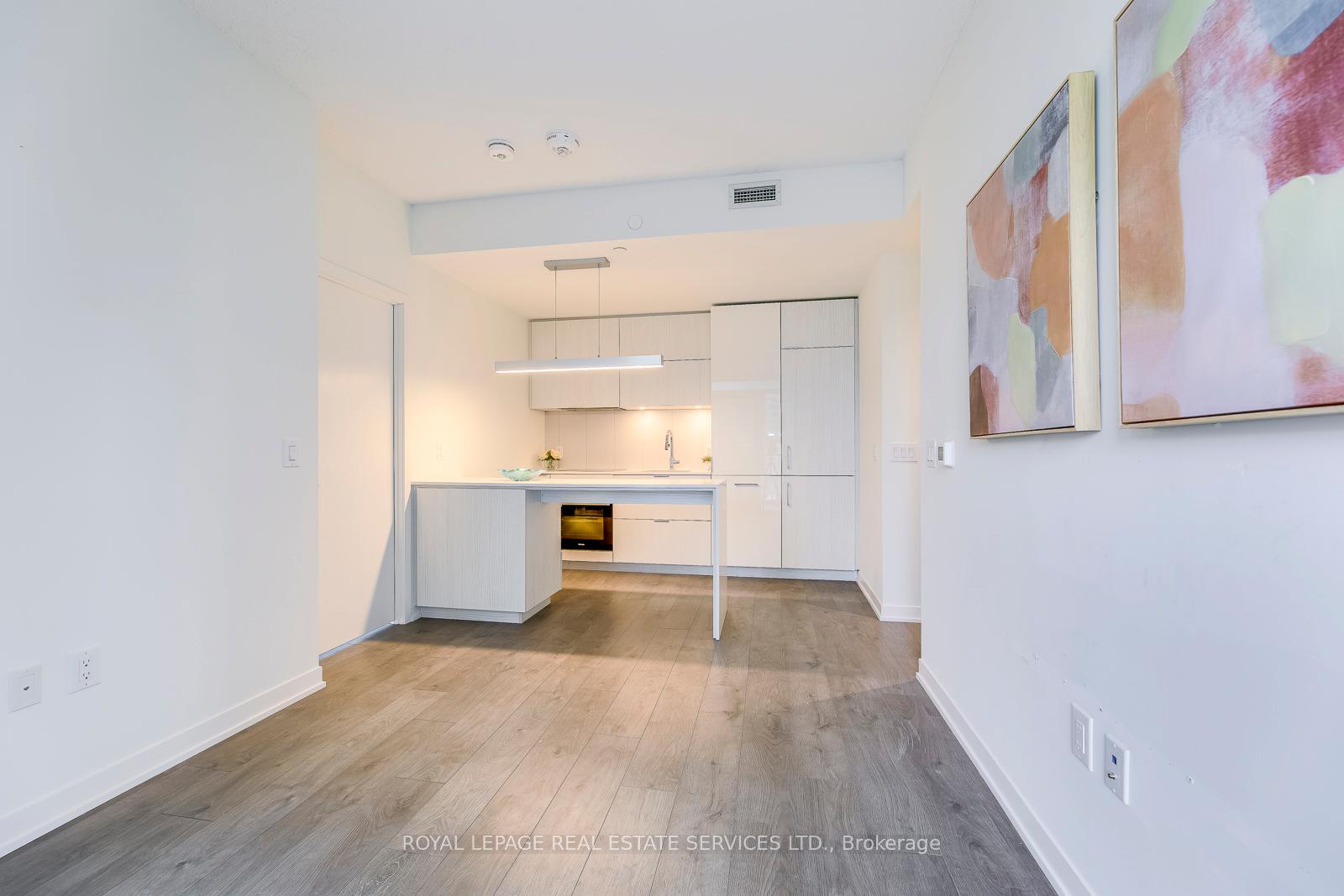 20 Richardson Street 1207