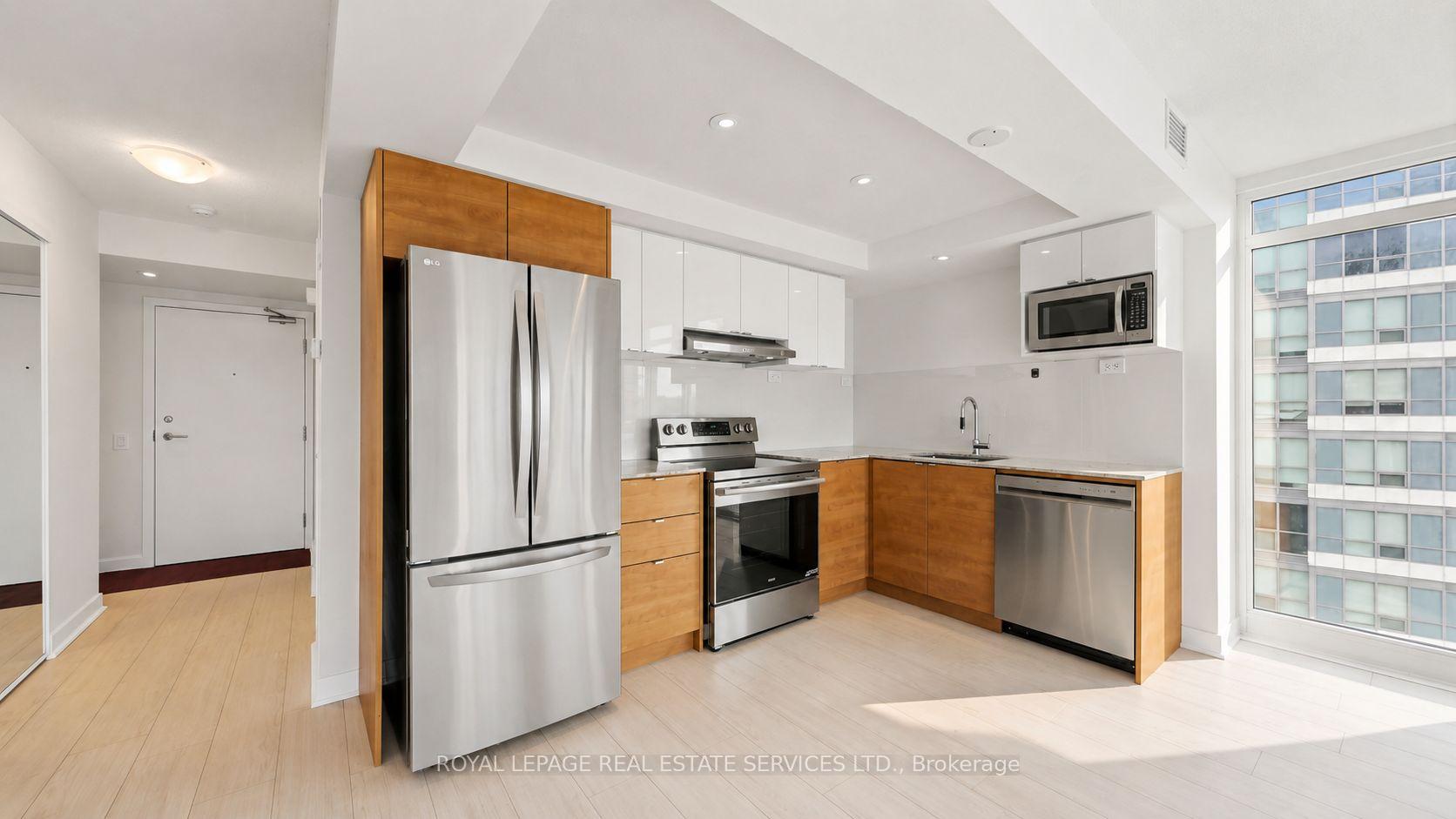 121 Mcmahon Drive 809