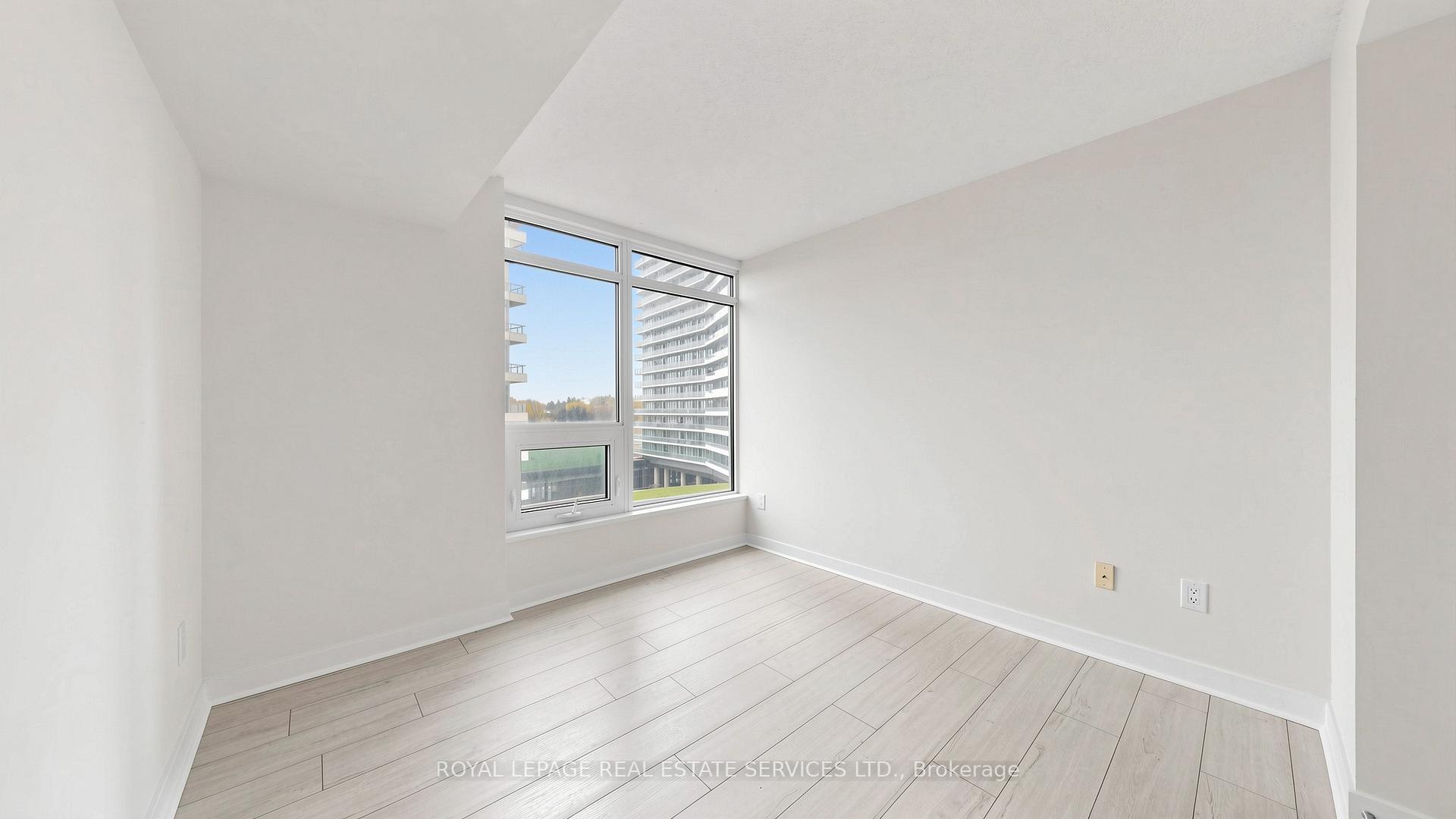 121 Mcmahon Drive 809