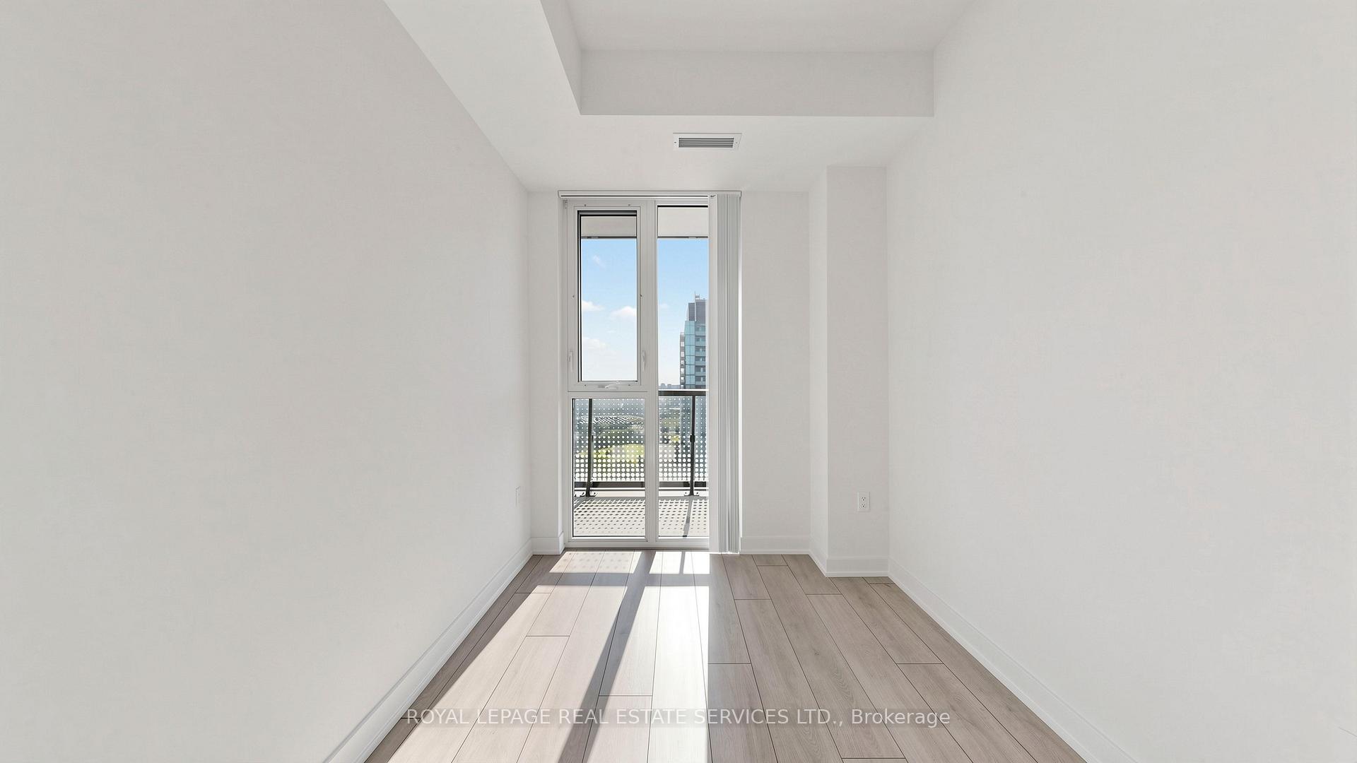 5858 Yonge Street 3015