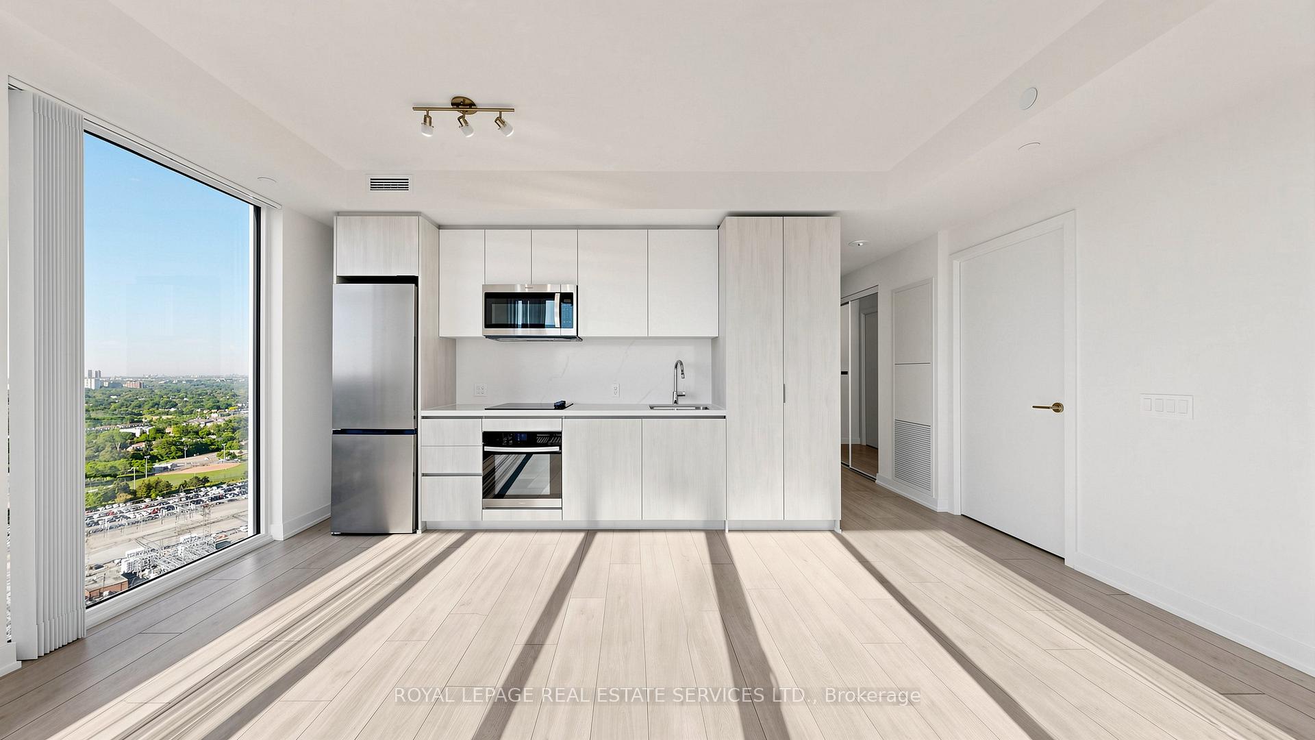 5858 Yonge Street 3015