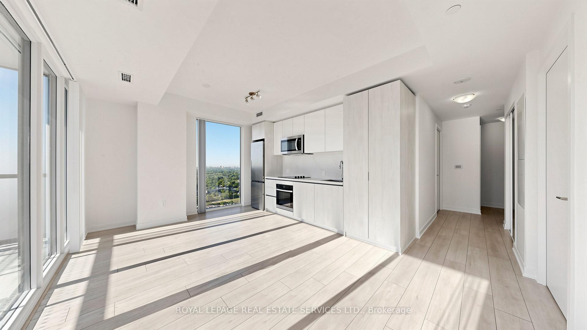5858 Yonge Street 3015