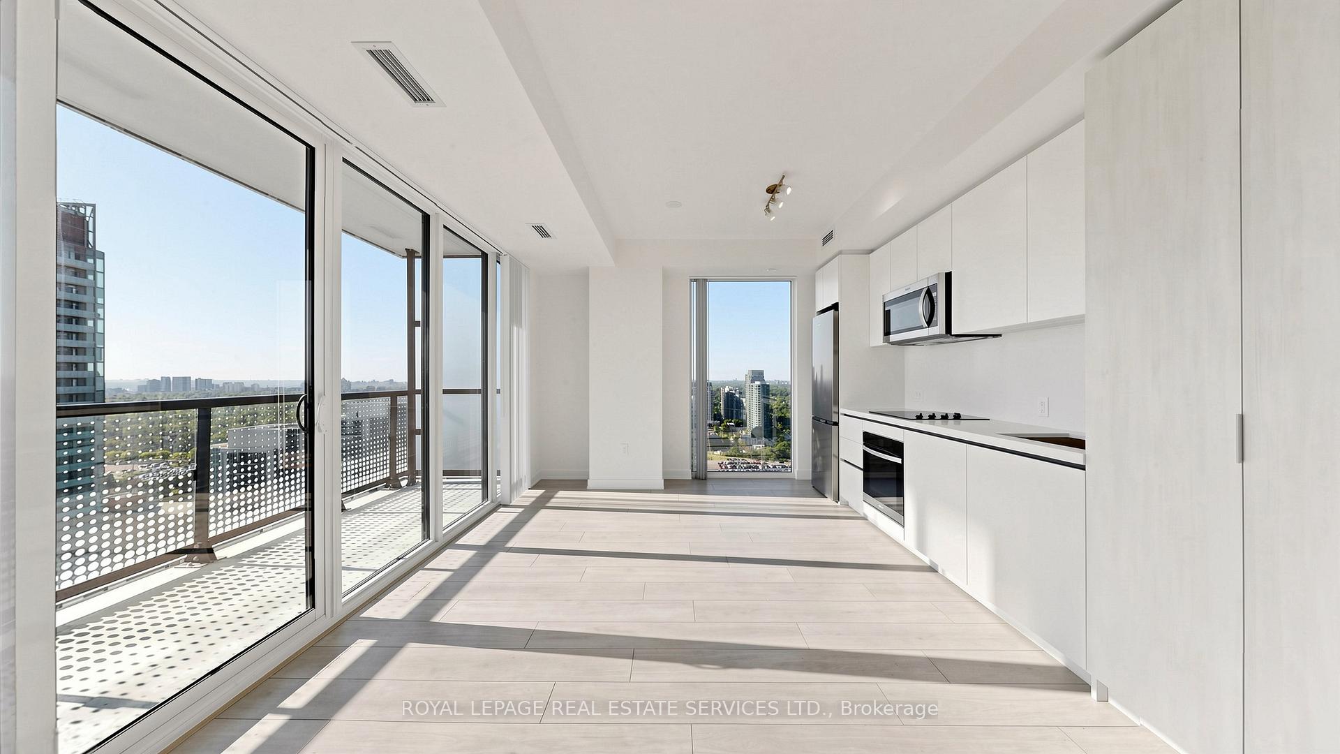 5858 Yonge Street 3015