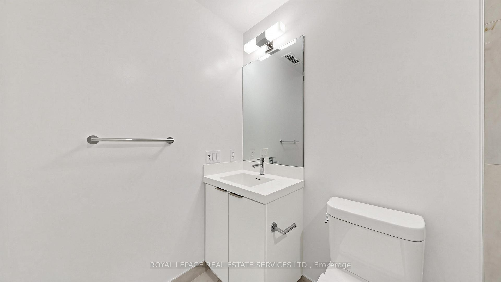 5858 Yonge Street 3015