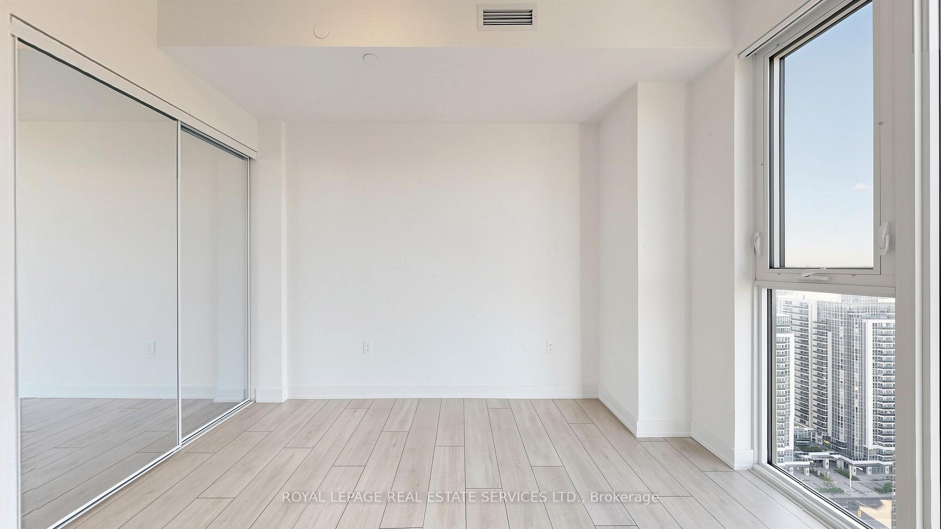5858 Yonge Street 3015