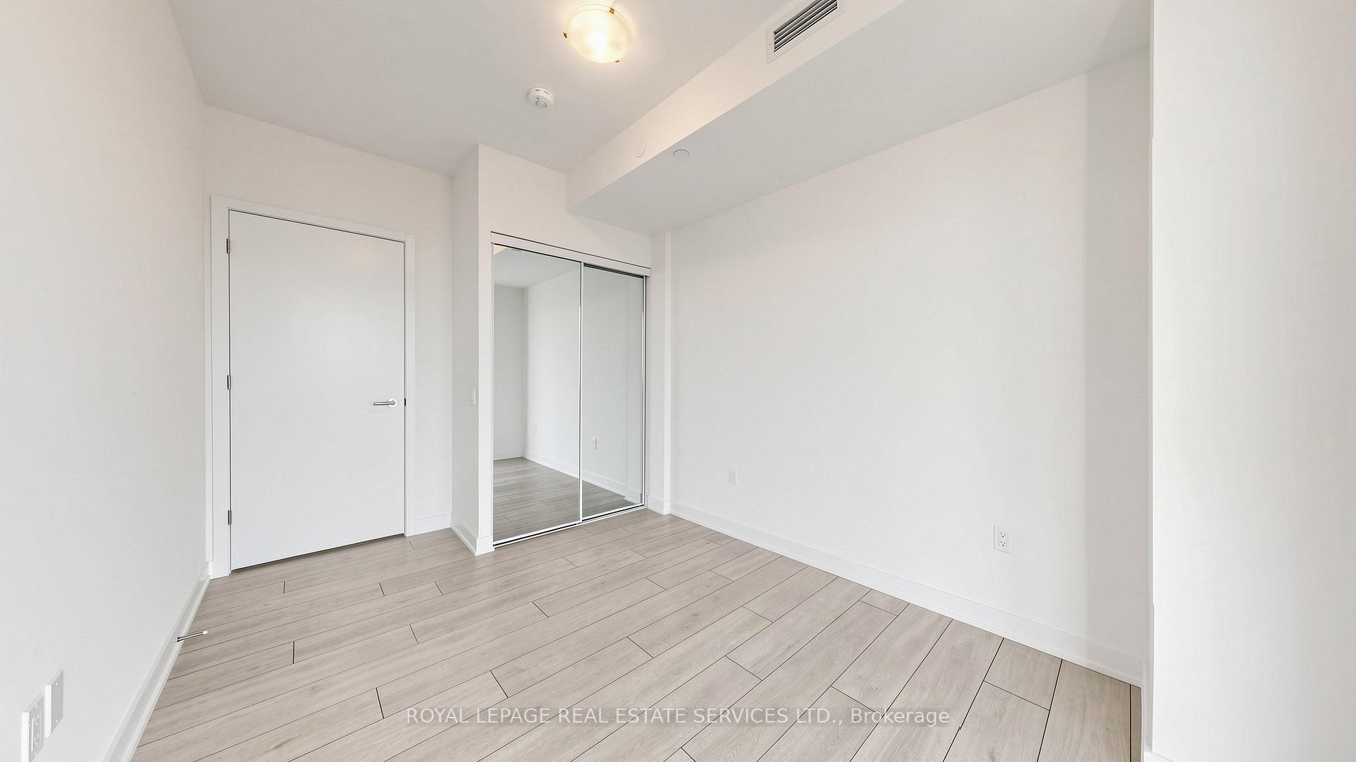 5858 Yonge Street 3015