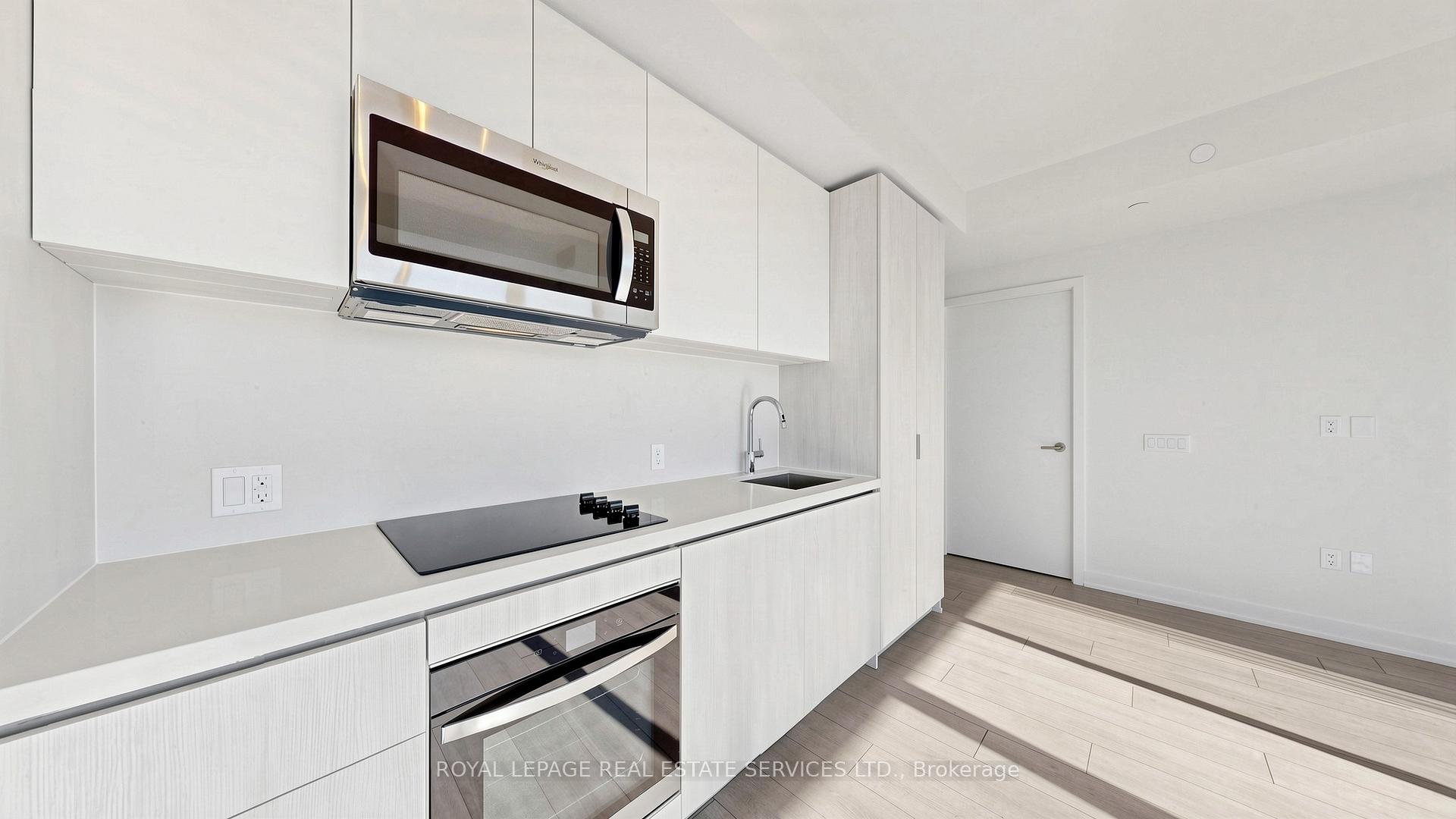 5858 Yonge Street 3015