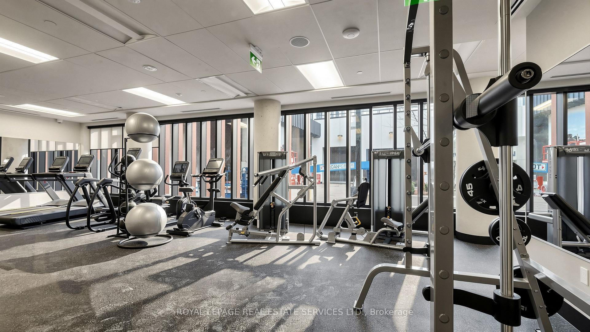 5858 Yonge Street 3015