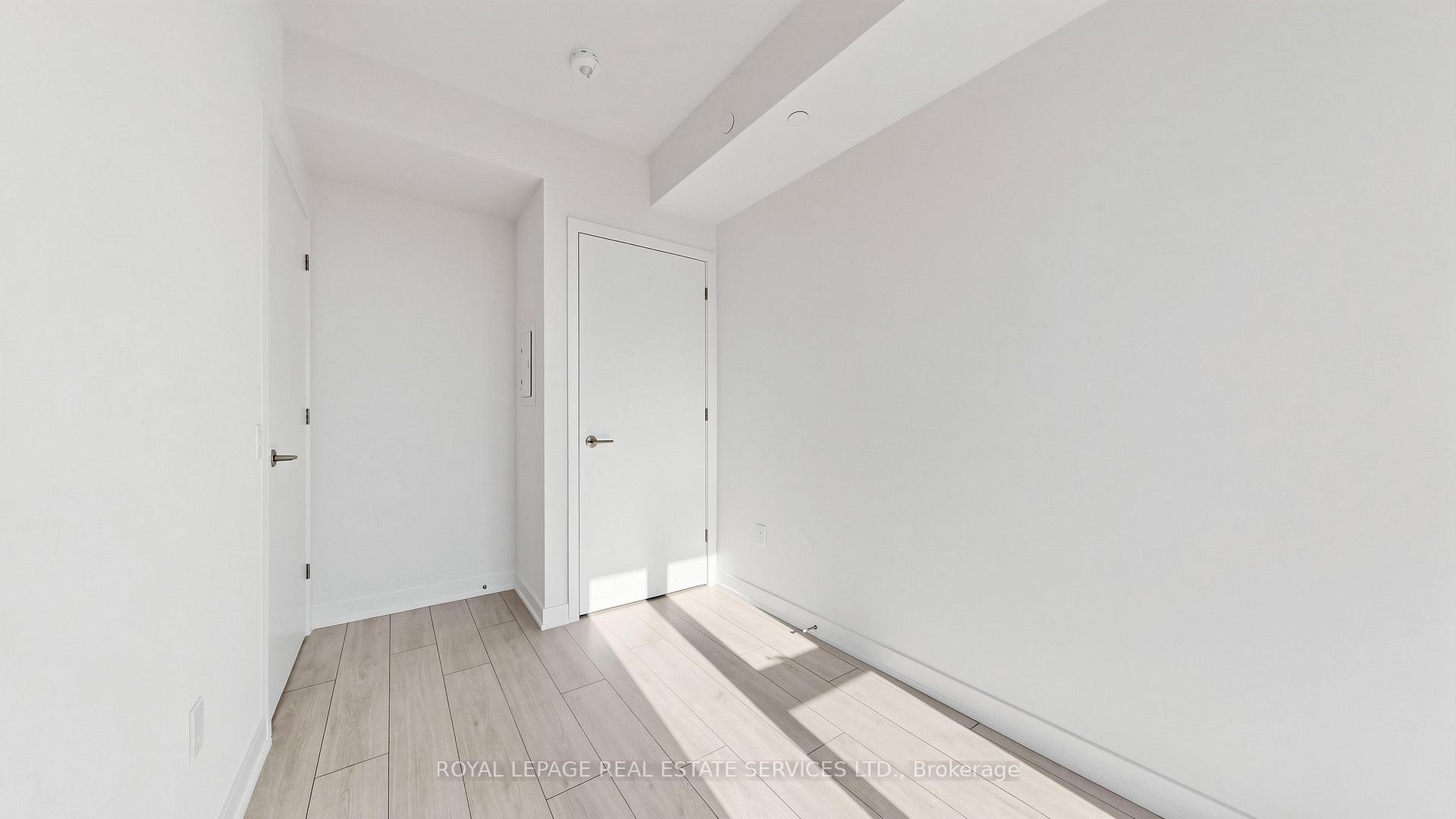 5858 Yonge Street 3015