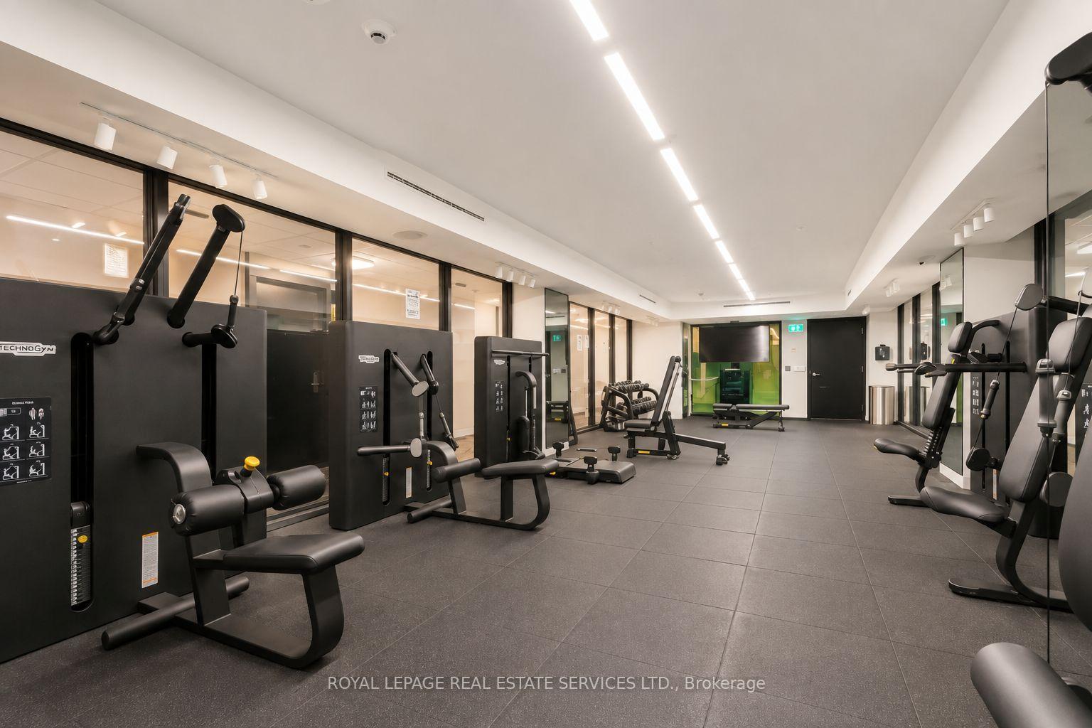158 Front Street E 414