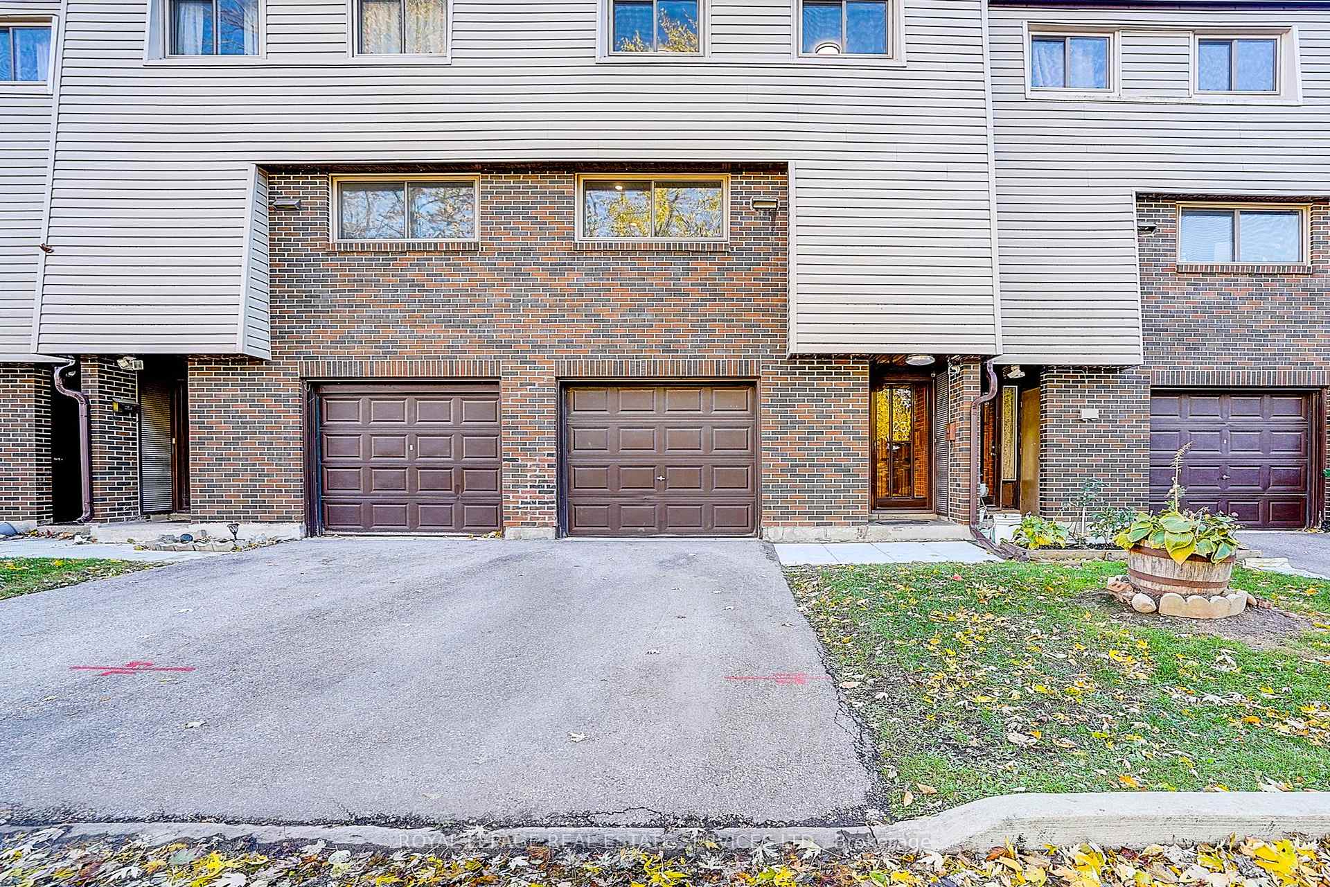 2020 Pharmacy Avenue 23