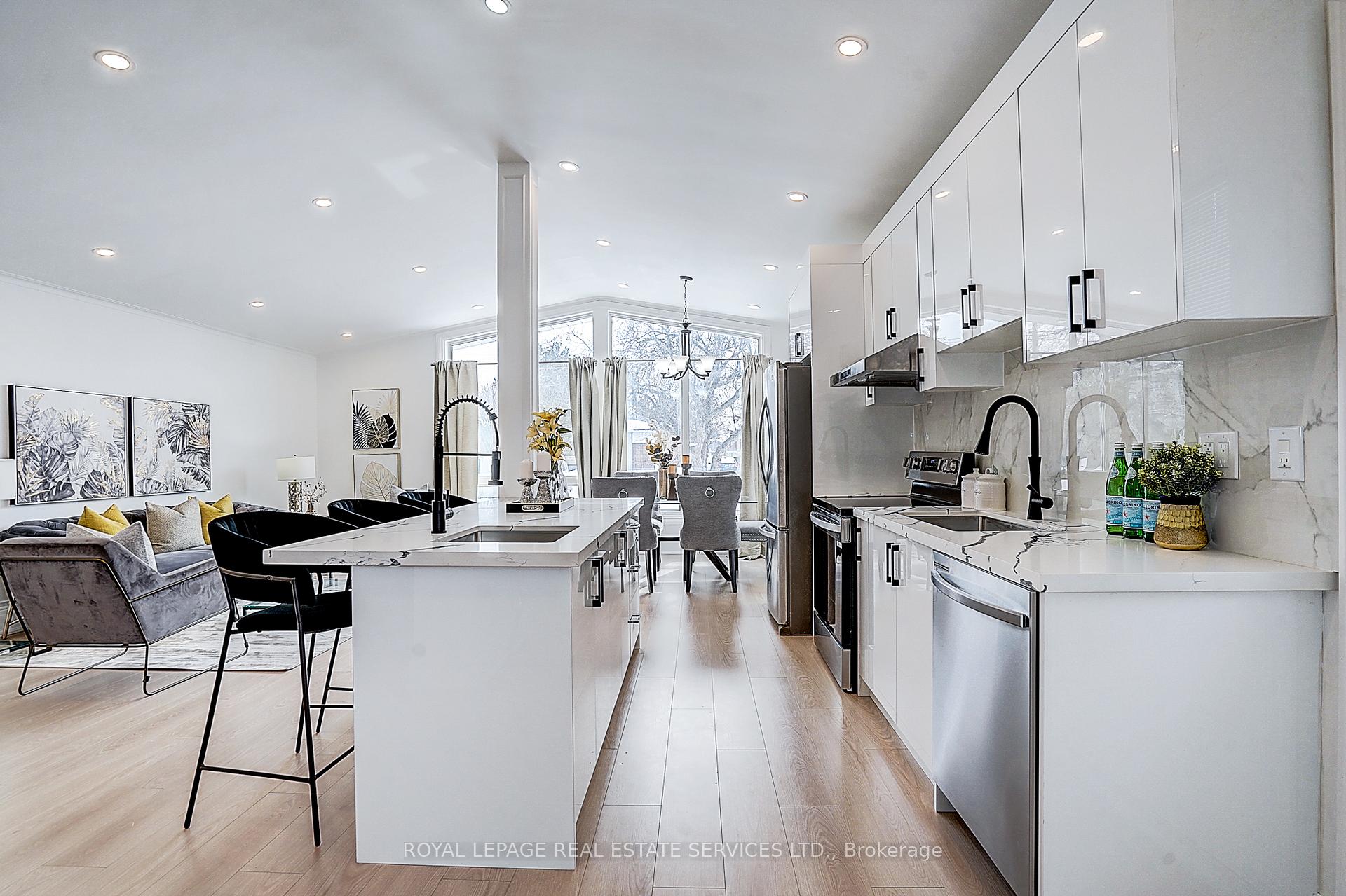 21 Holford Crescent, Toronto E05, ON M1T 1L9, Toronto E05 ON, M1T 1L9