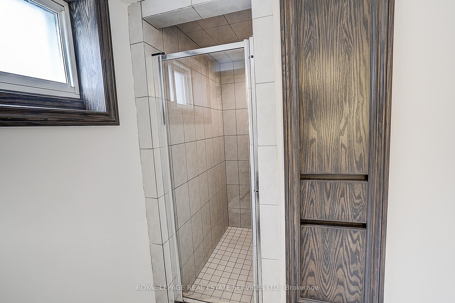 21 Holford Crescent, Toronto E05, ON M1T 1L9, Toronto E05 ON, M1T 1L9