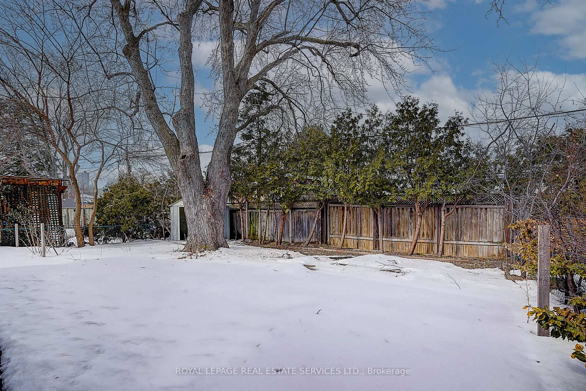 21 Holford Crescent, Toronto E05, ON M1T 1L9, Toronto E05 ON, M1T 1L9