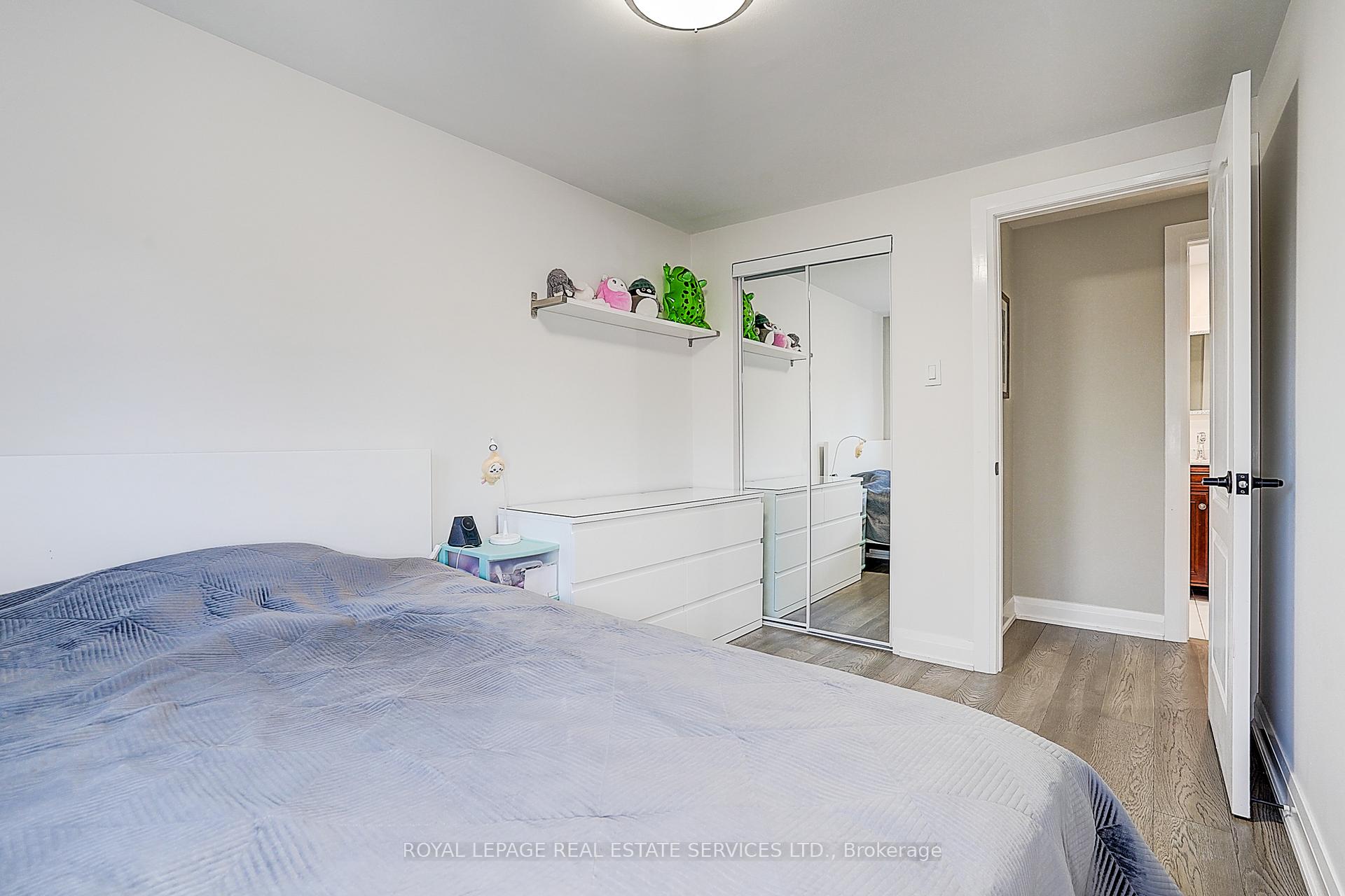 2020 Pharmacy Avenue 23, Toronto Unit: 23