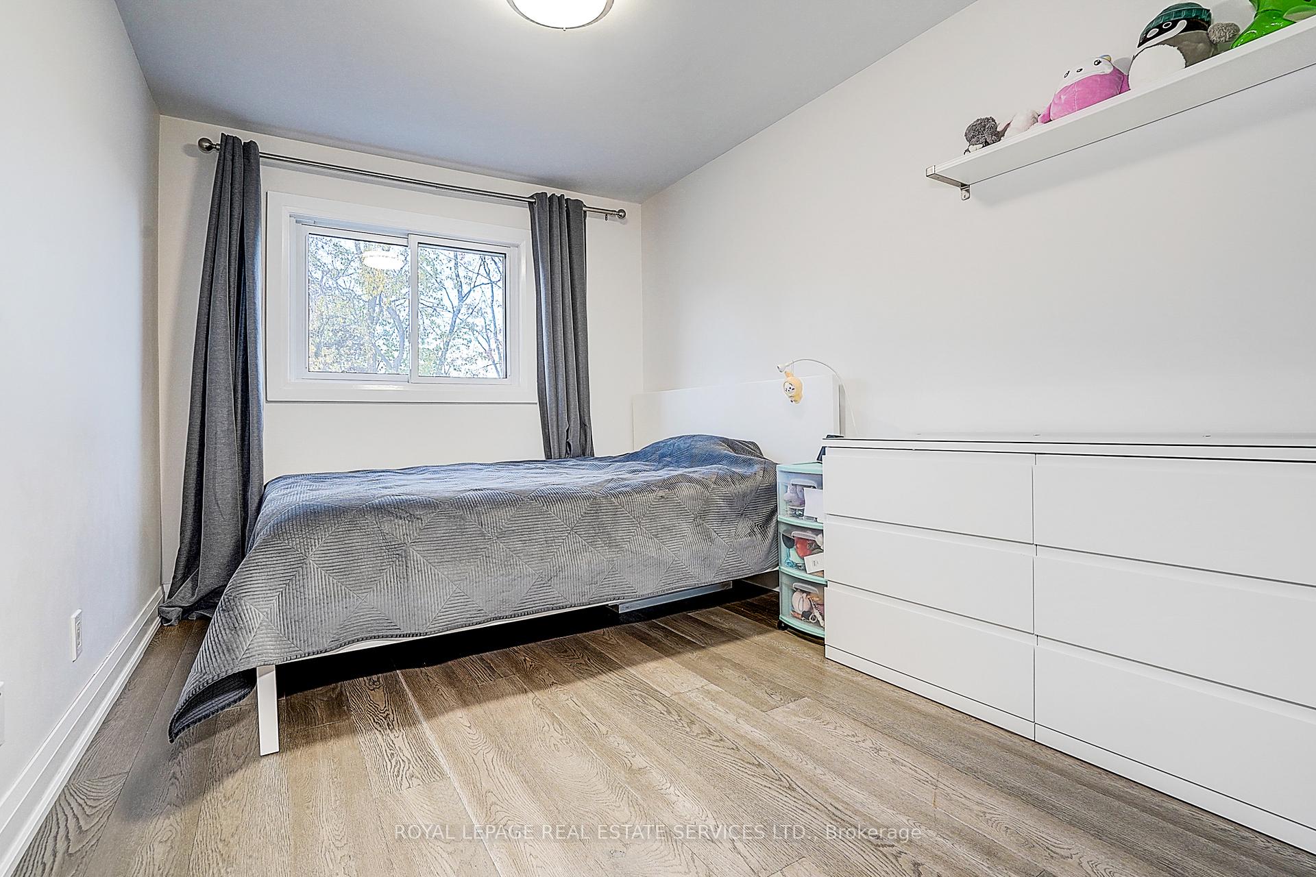 2020 Pharmacy Avenue 23, Toronto Unit: 23