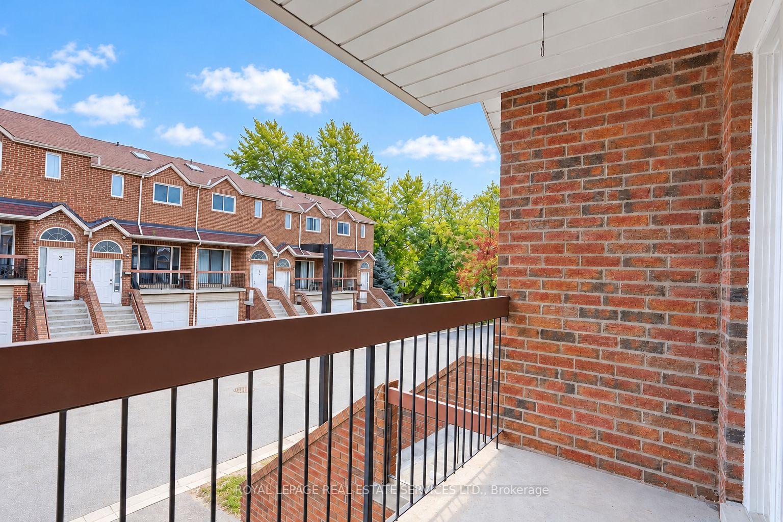 10 Reidmount Avenue 10, Toronto Unit: 10