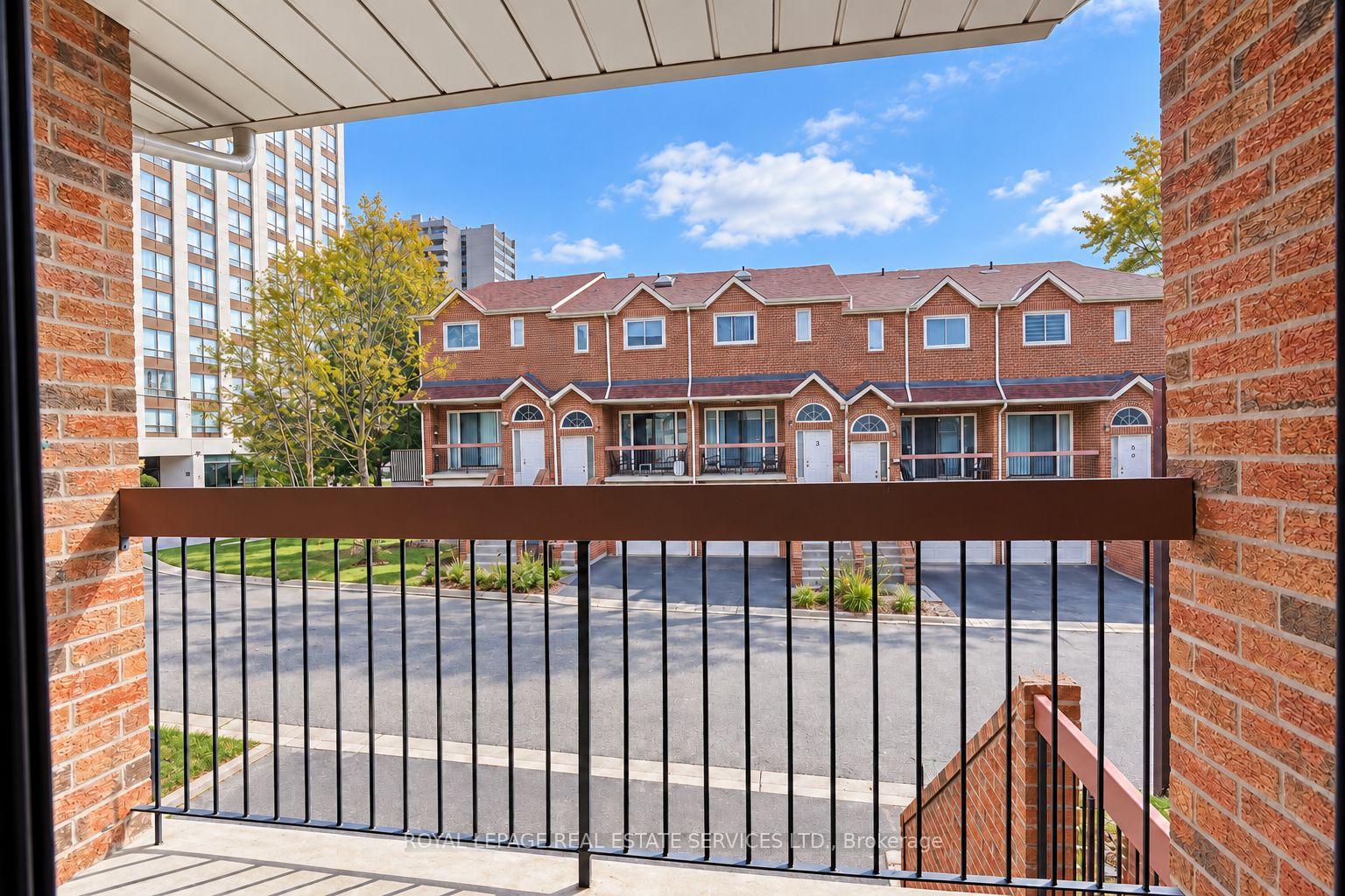 10 Reidmount Avenue 10, Toronto Unit: 10