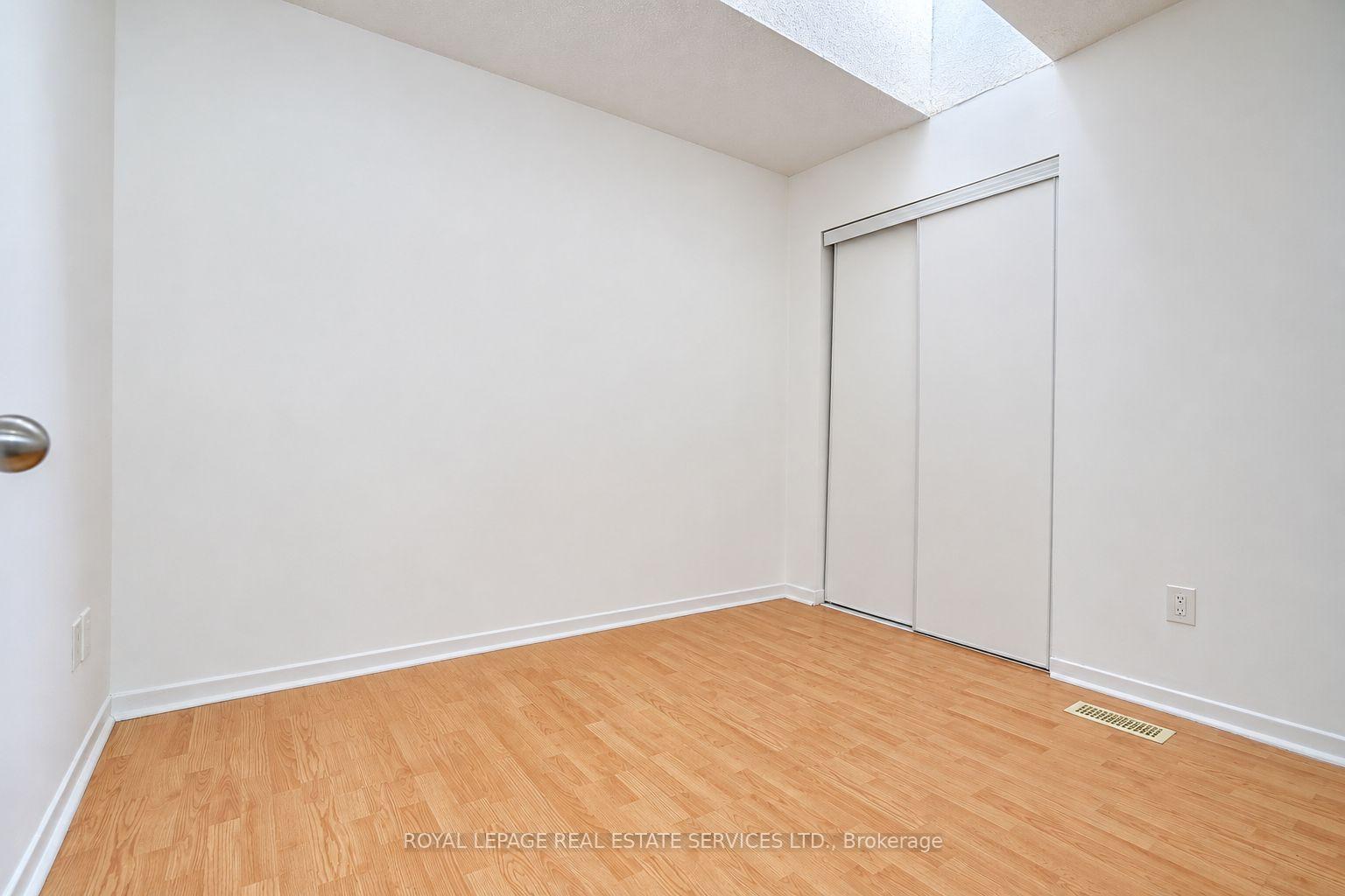 10 Reidmount Avenue 10, Toronto Unit: 10