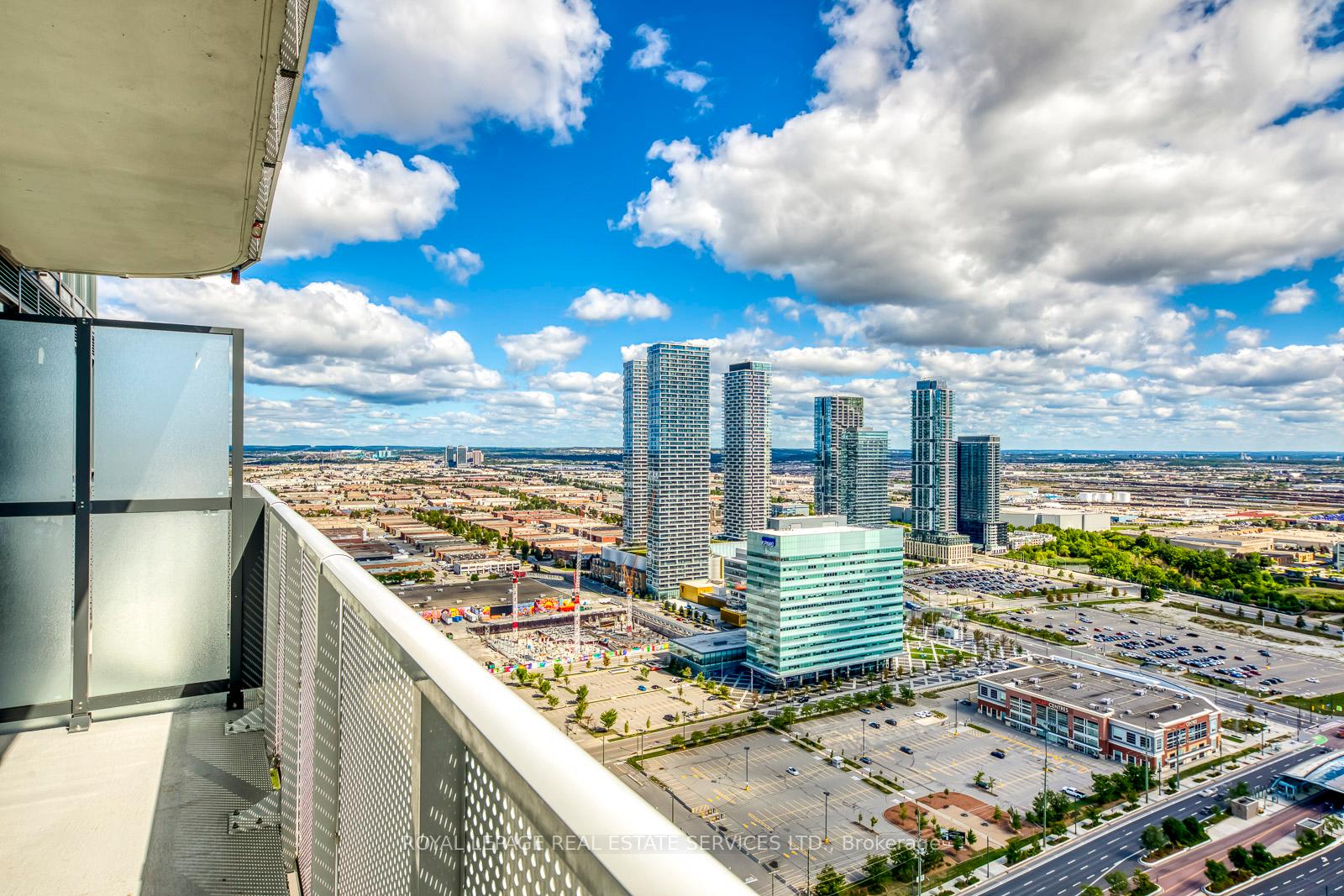 28 Interchange Way 4106