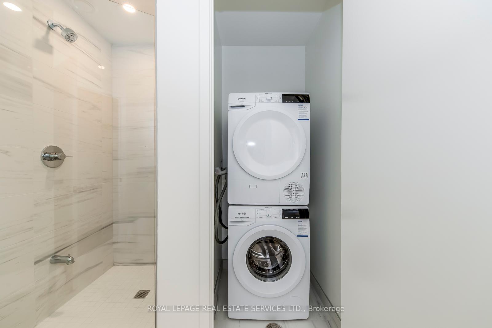 28 Interchange Way 4106