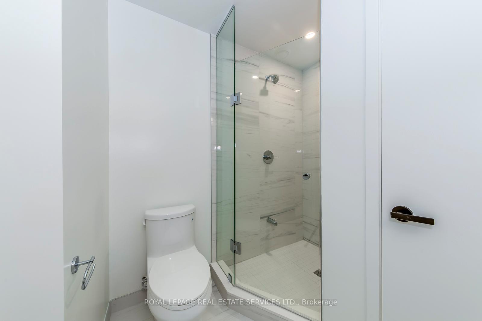 28 Interchange Way 4106