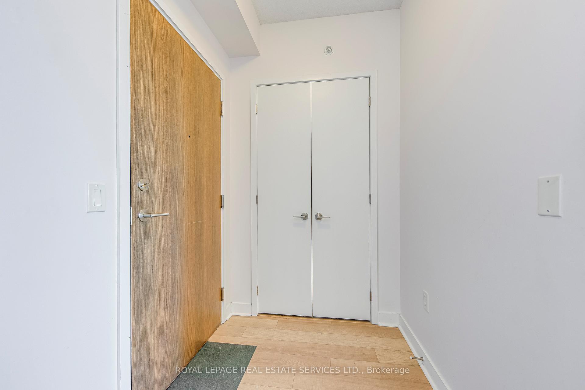 #910 - 3975 Grand Park Drive Unit: 910