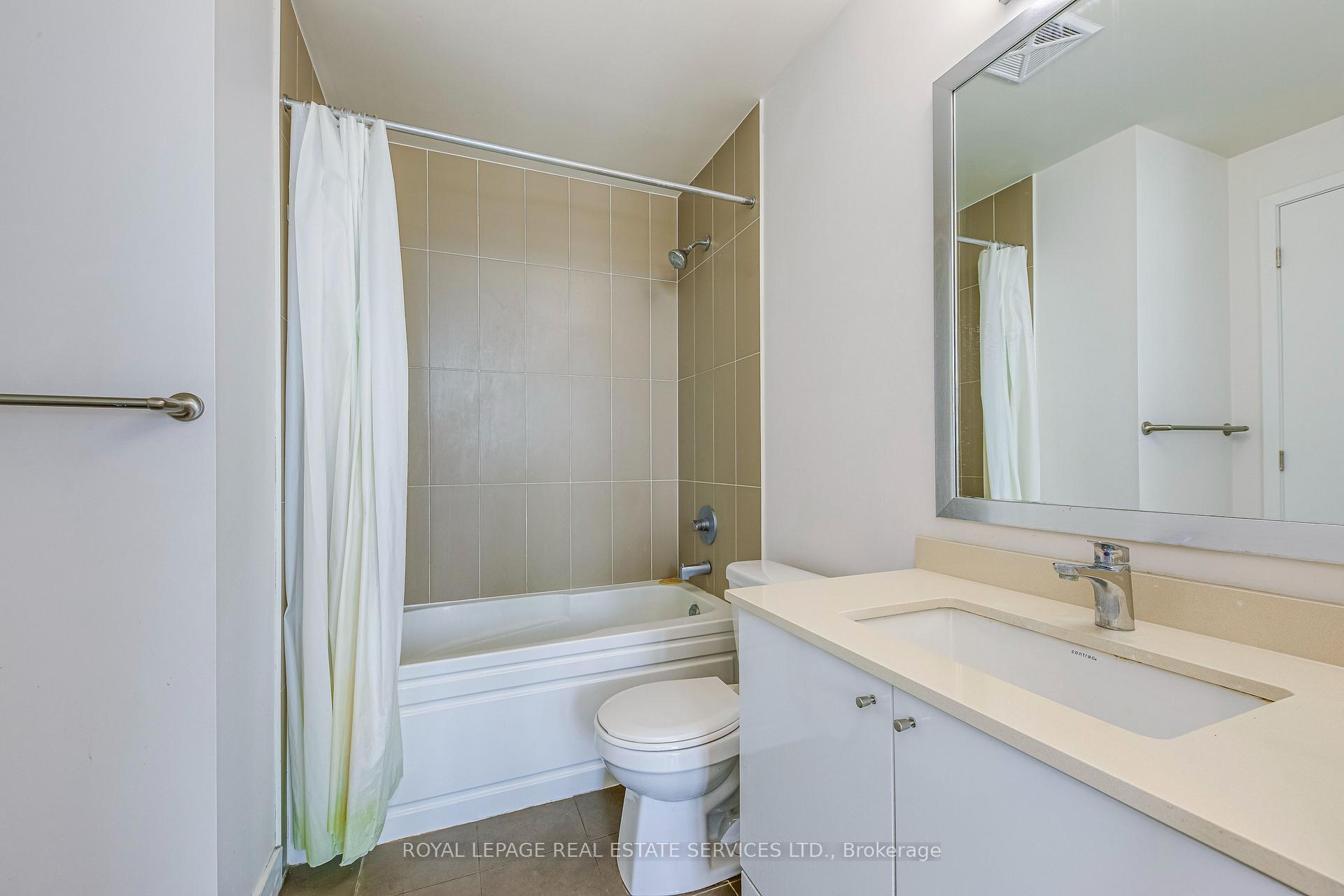 #910 - 3975 Grand Park Drive Unit: 910