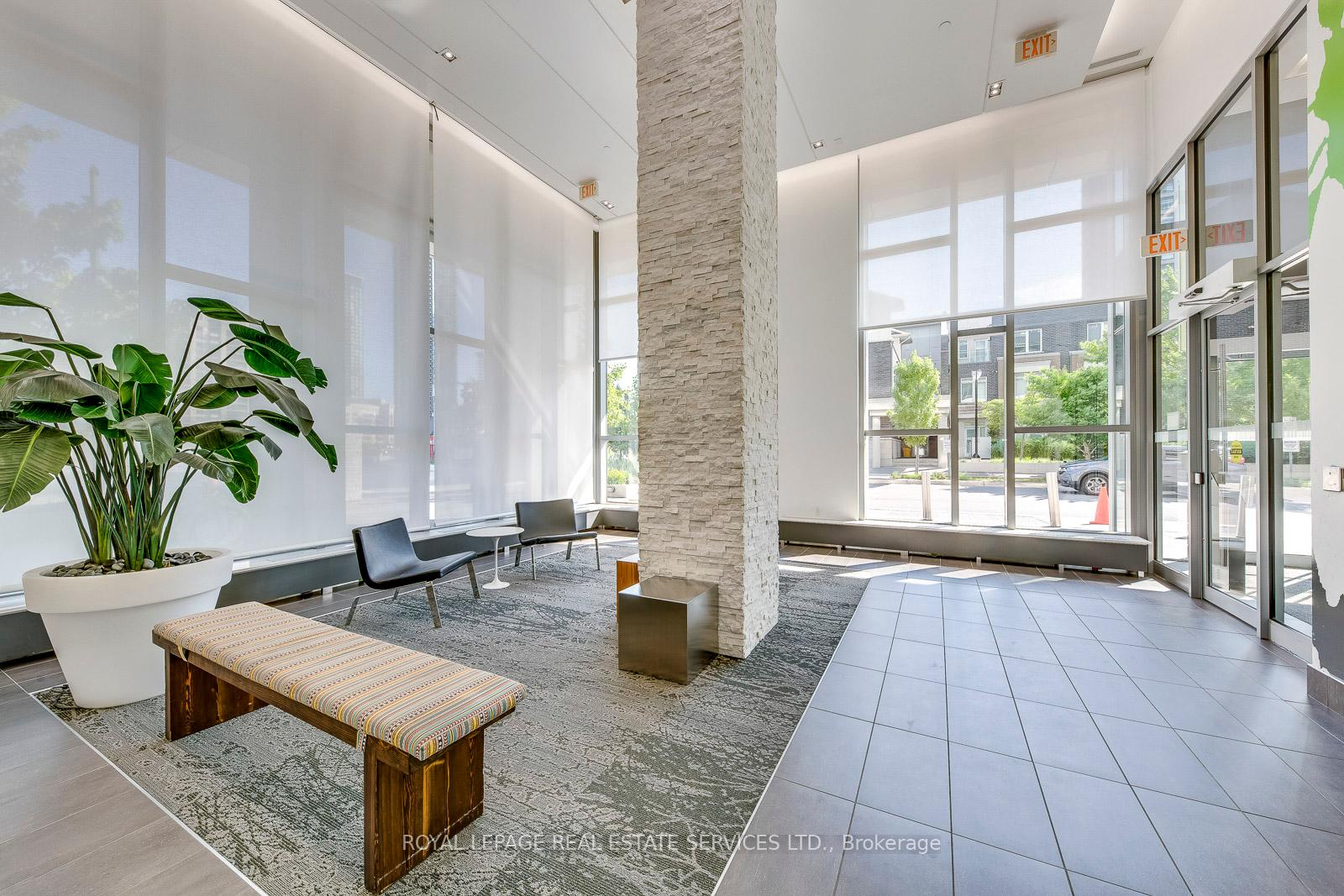 365 Prince Of Wales Drive #1902