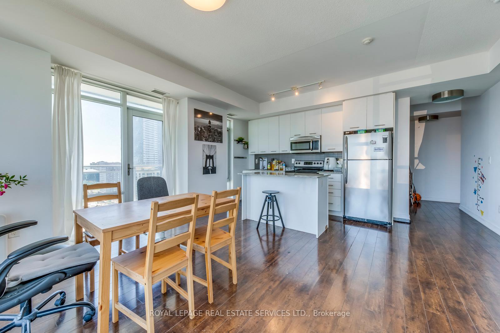 365 Prince Of Wales Drive #1902