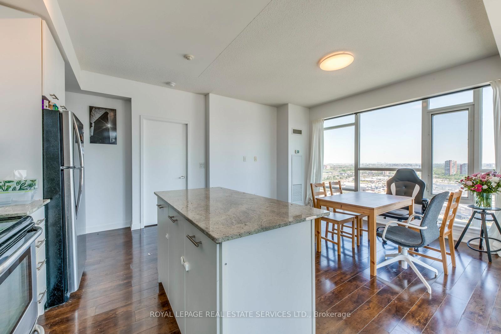 365 Prince Of Wales Drive #1902