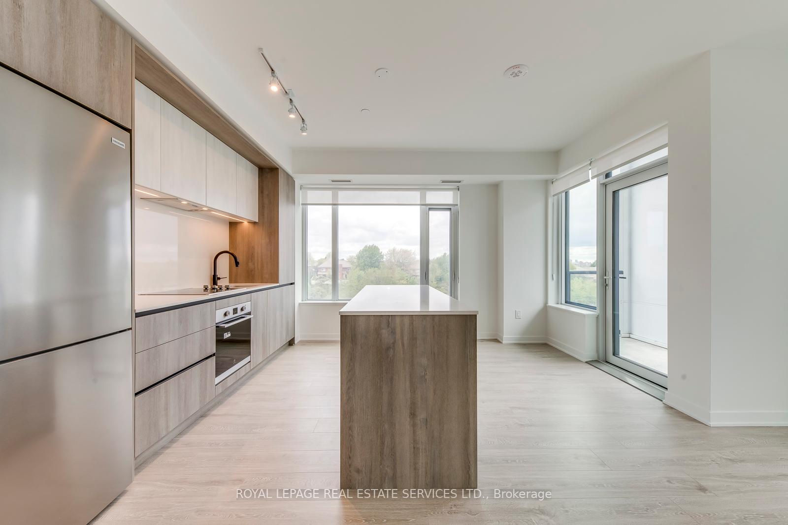 2495 Eglinton Avenue #314