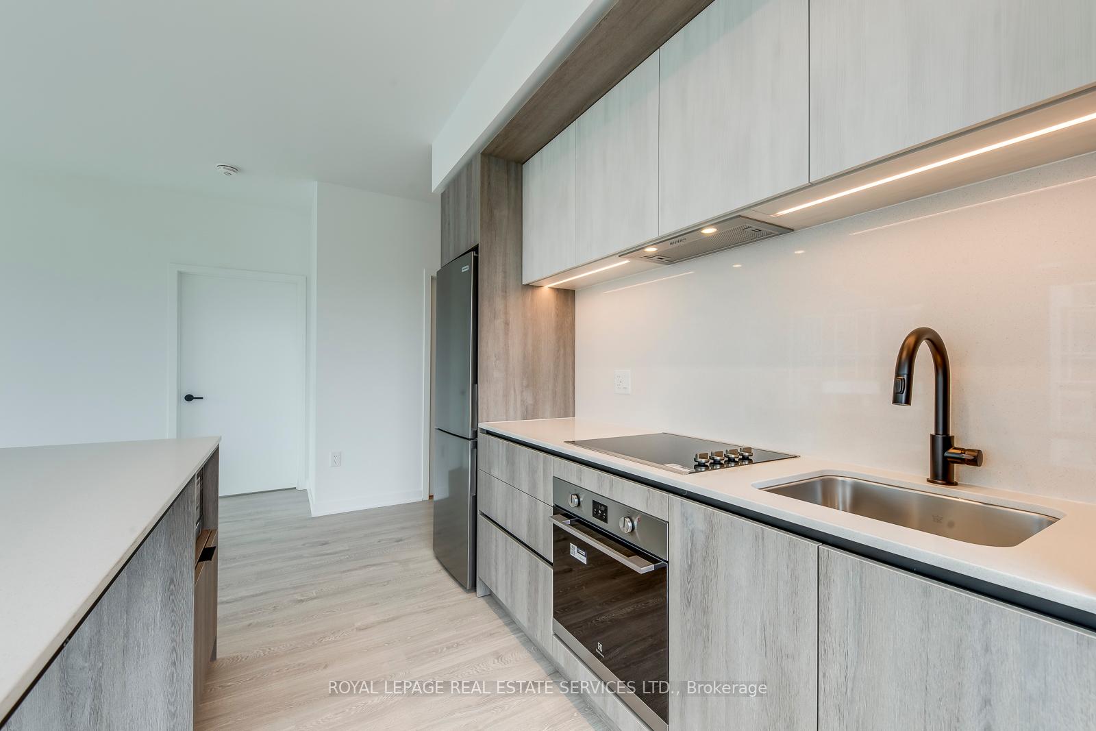 2495 Eglinton Avenue #314