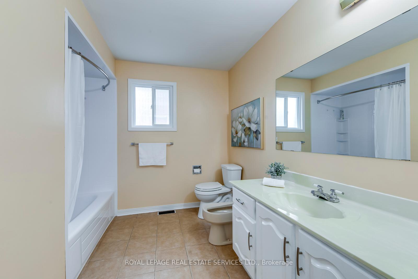 1143 Chapelton Place