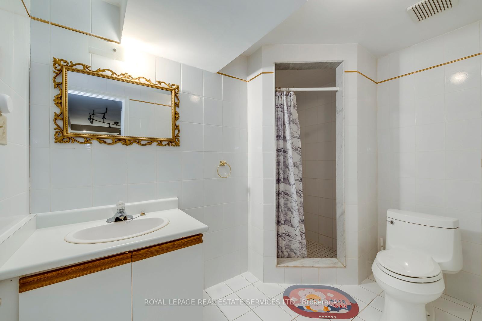 1143 Chapelton Place