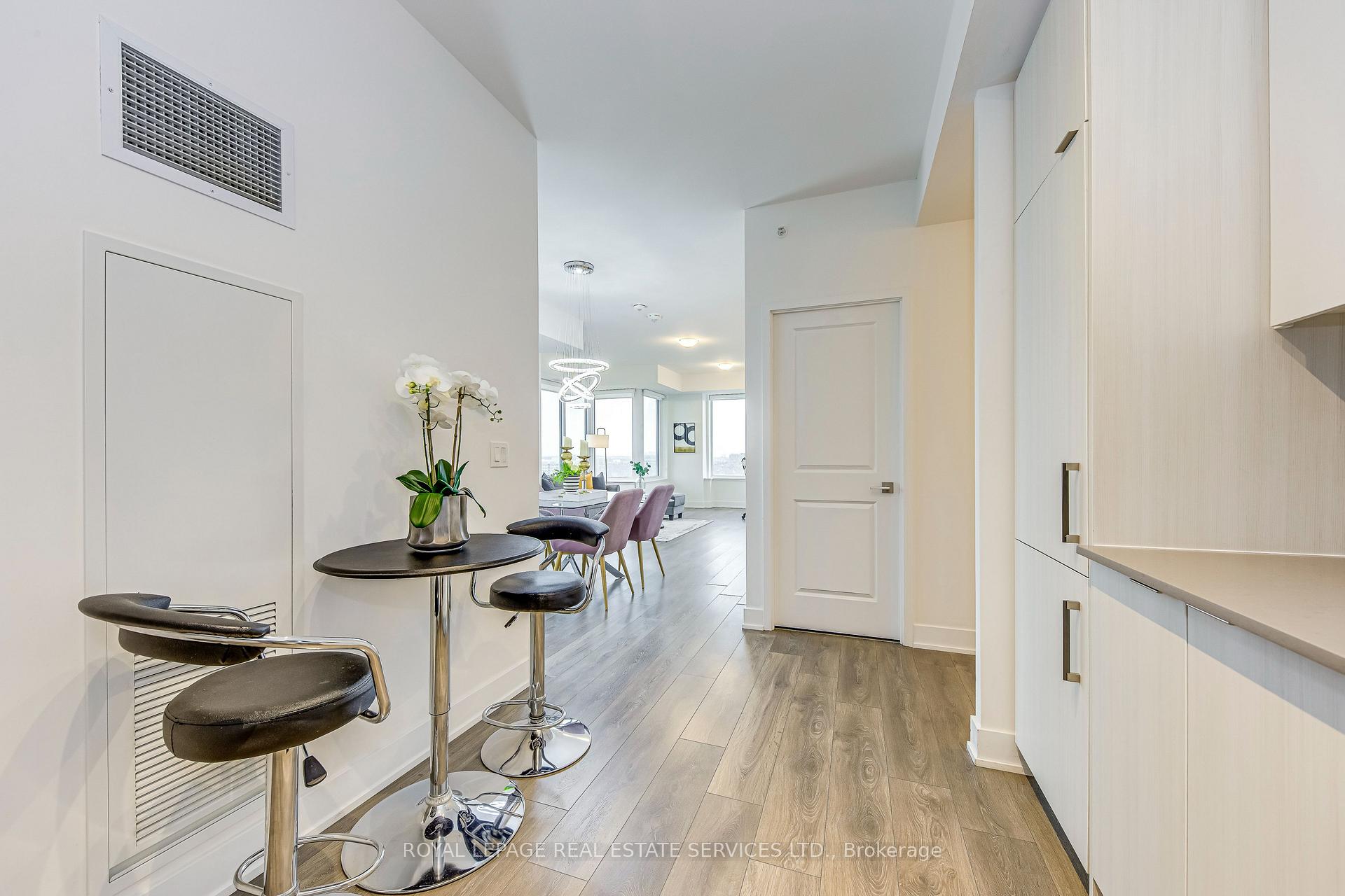 #1108 - 297 Oak Walk Drive Unit: 1108