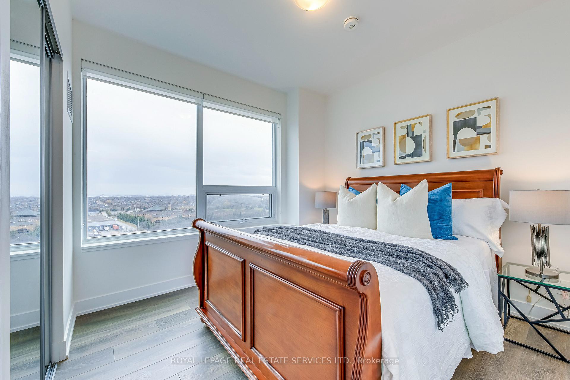 #1108 - 297 Oak Walk Drive Unit: 1108