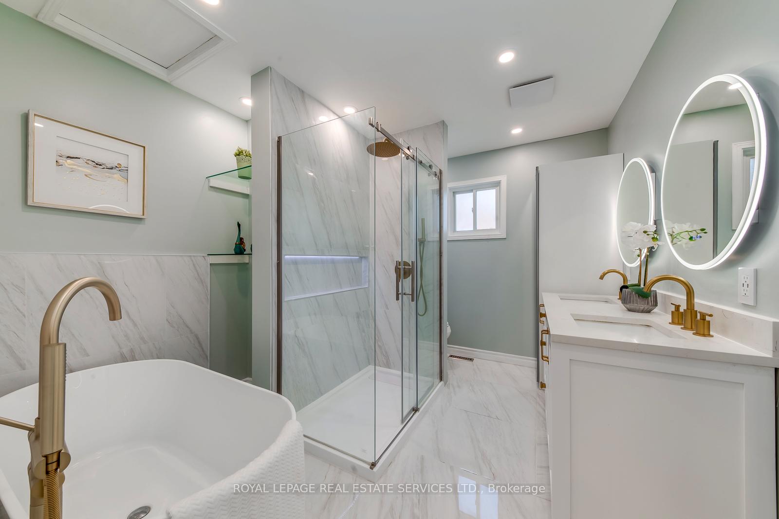 384 River Oaks Boulevard