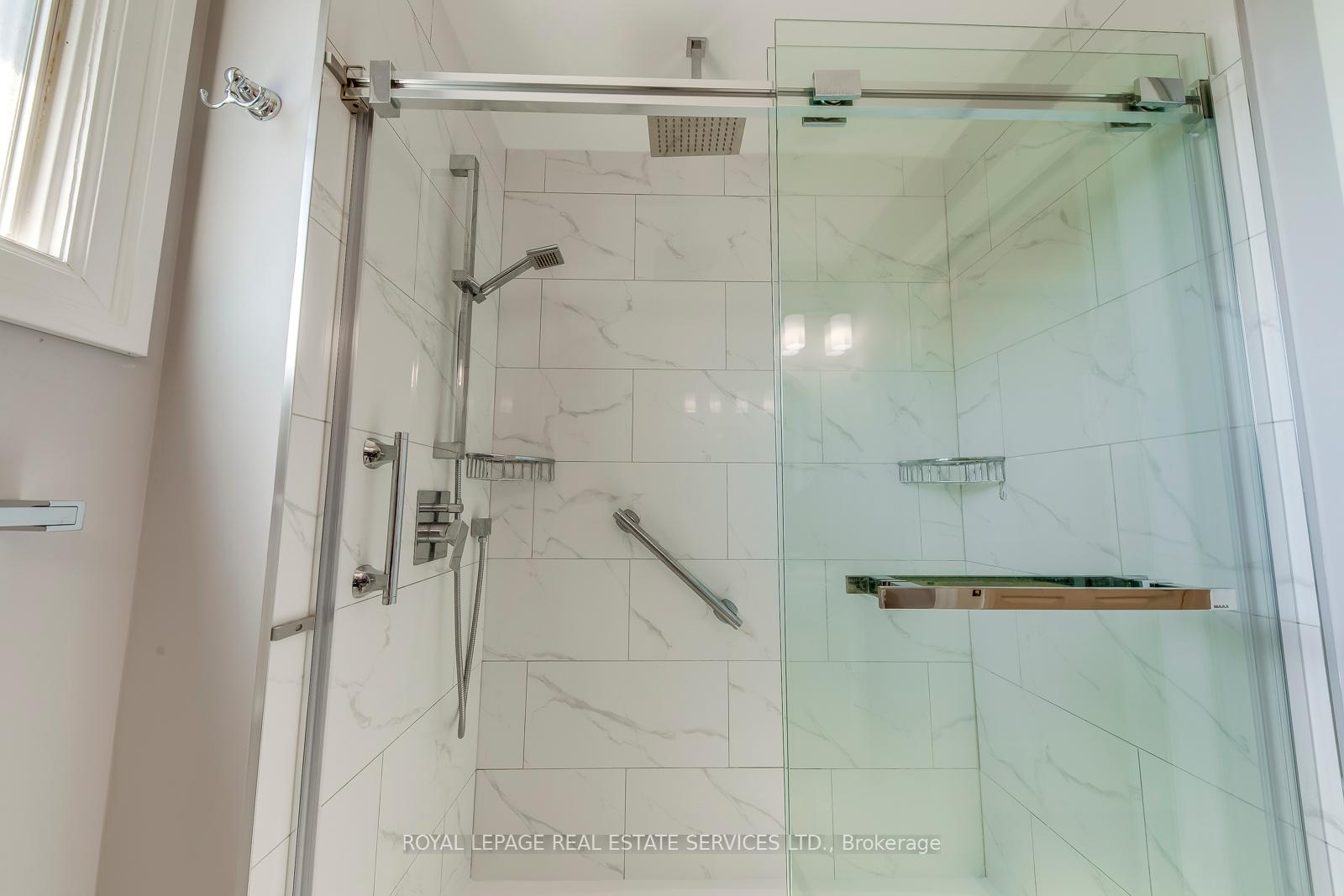 384 River Oaks Boulevard