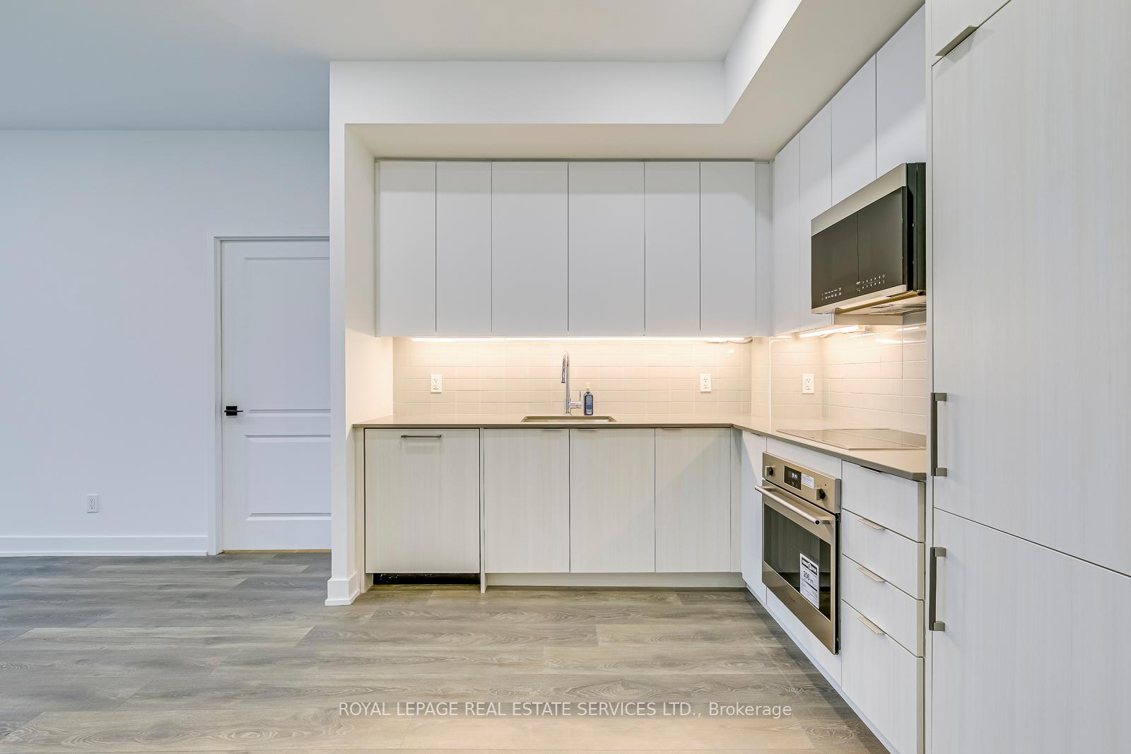 #1230 - 2485 TAUNTON Road Unit: 1230