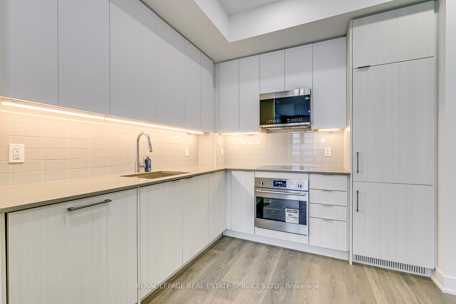#1230 - 2485 TAUNTON Road Unit: 1230