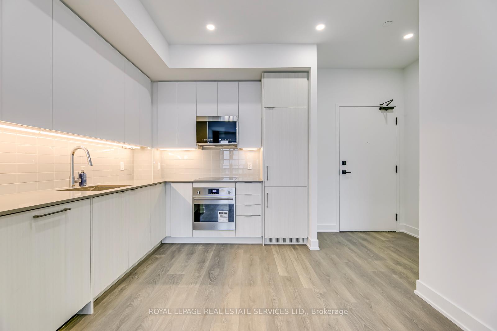 #1230 - 2485 TAUNTON Road Unit: 1230