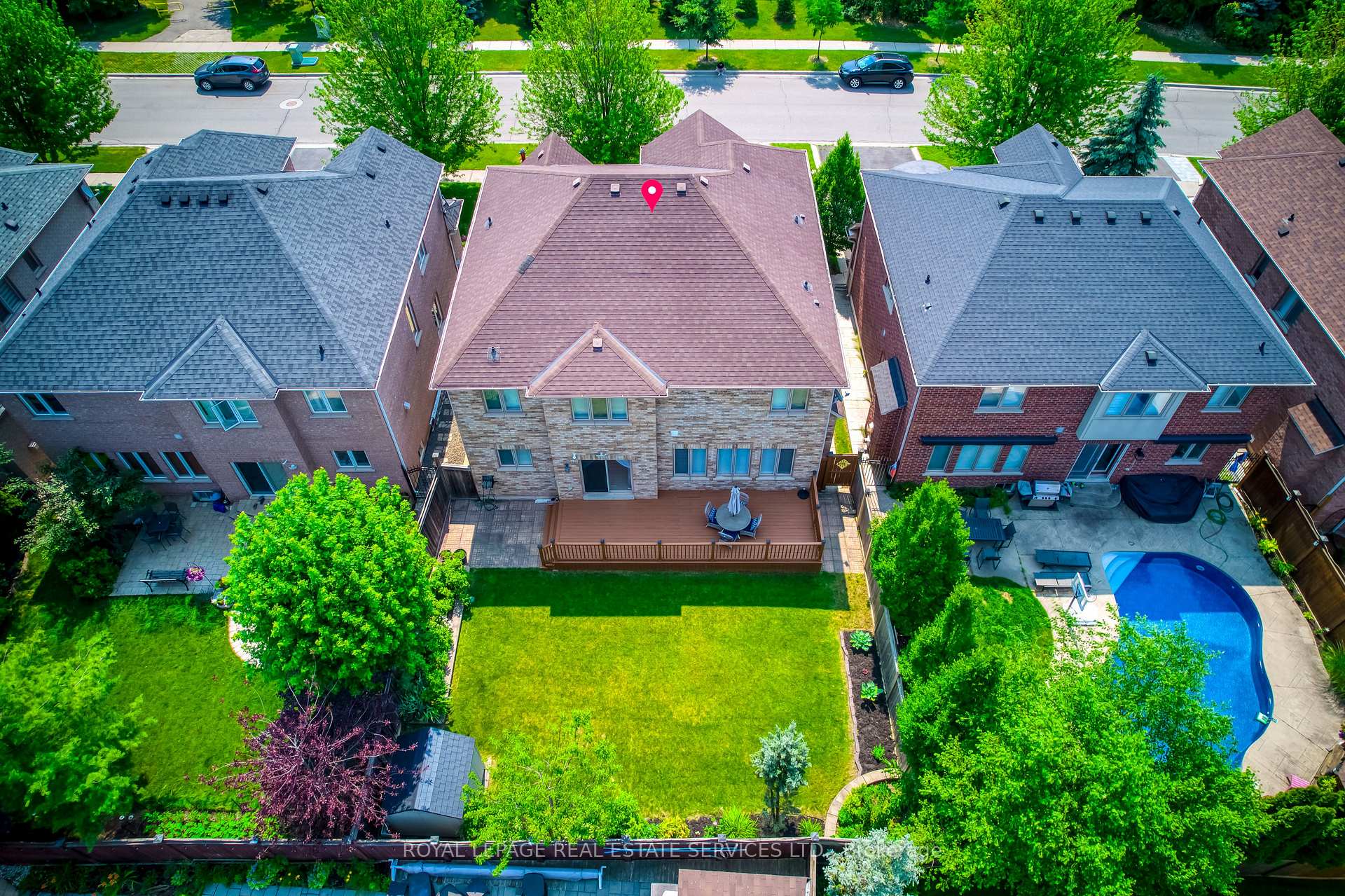 1079 Kestell Boulevard