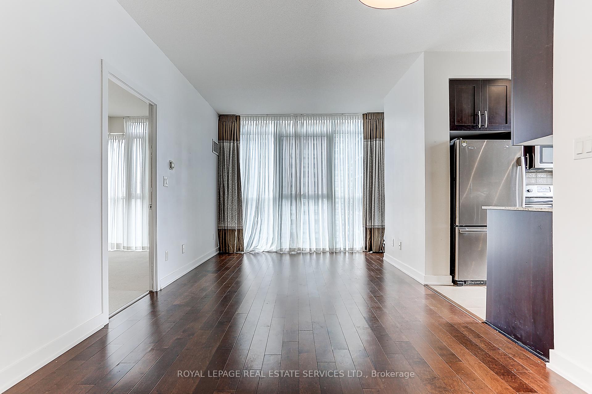 4070 Confederation Parkway #1404