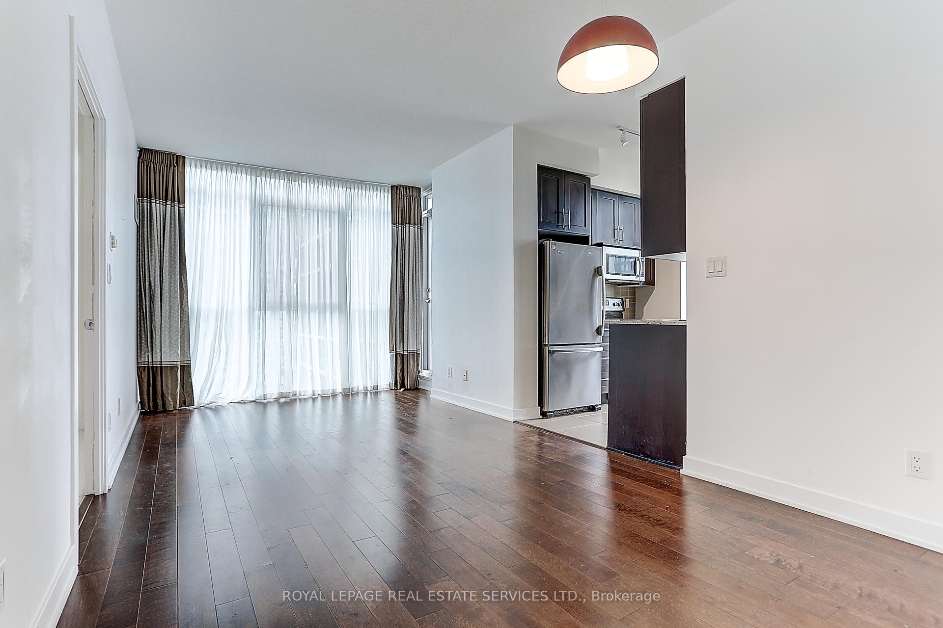 4070 Confederation Parkway #1404