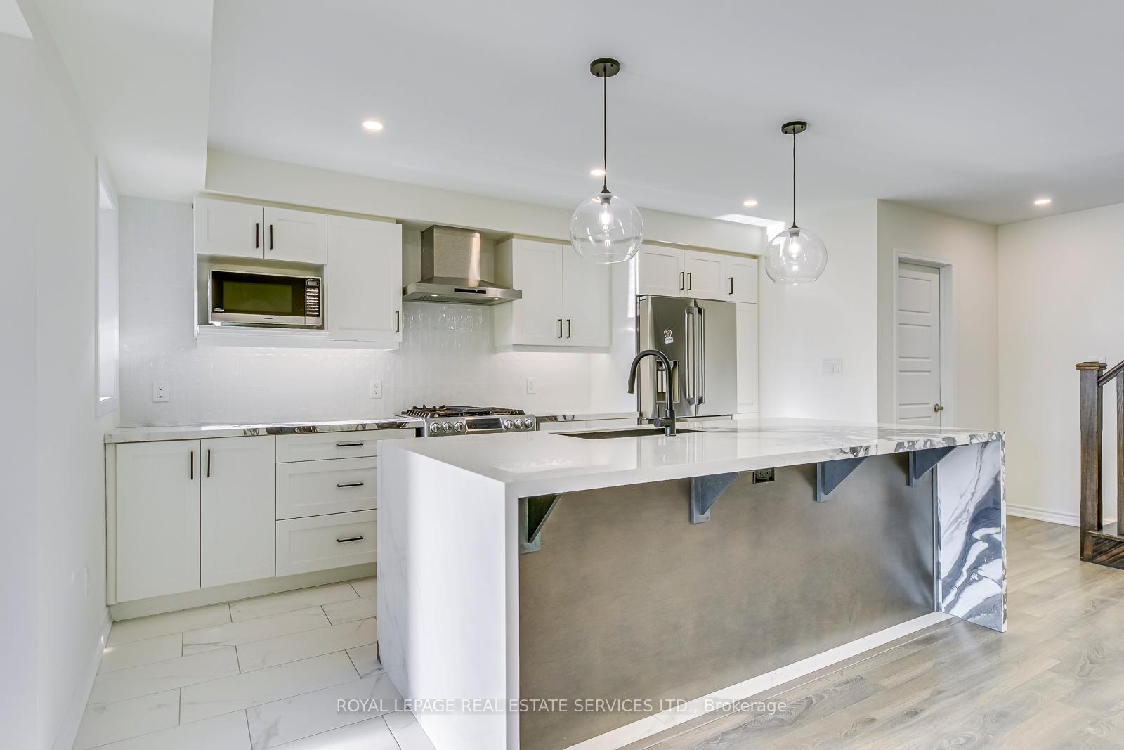 1125 Leger Way #22