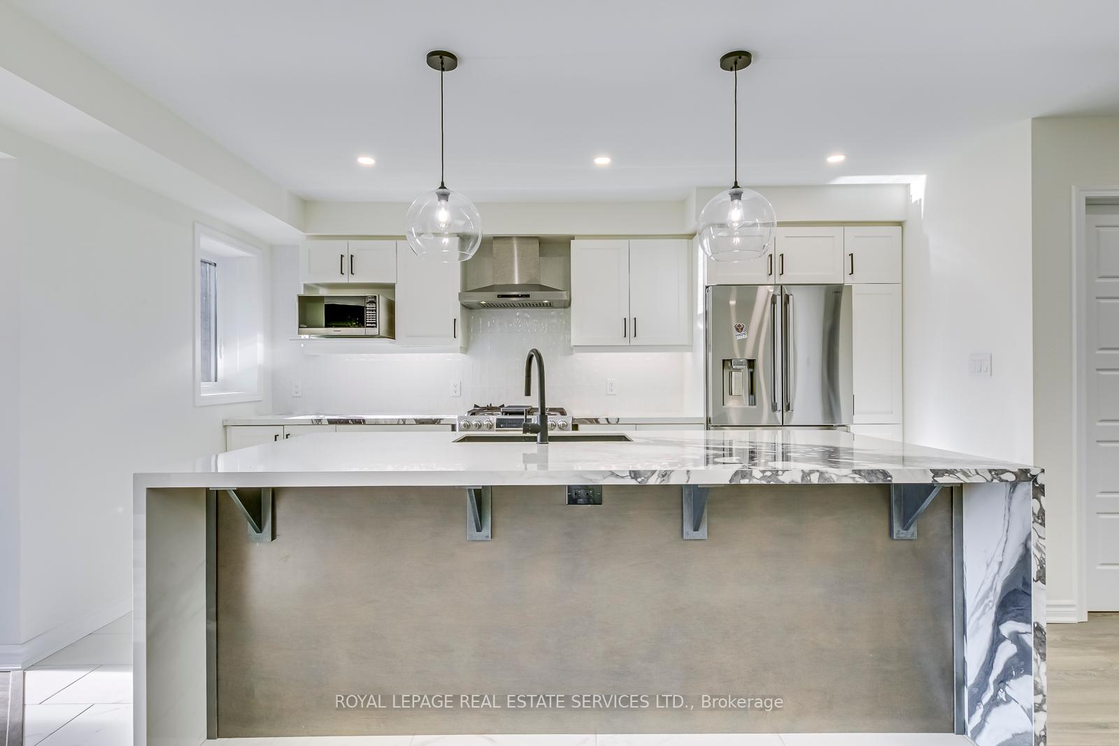 1125 Leger Way #22